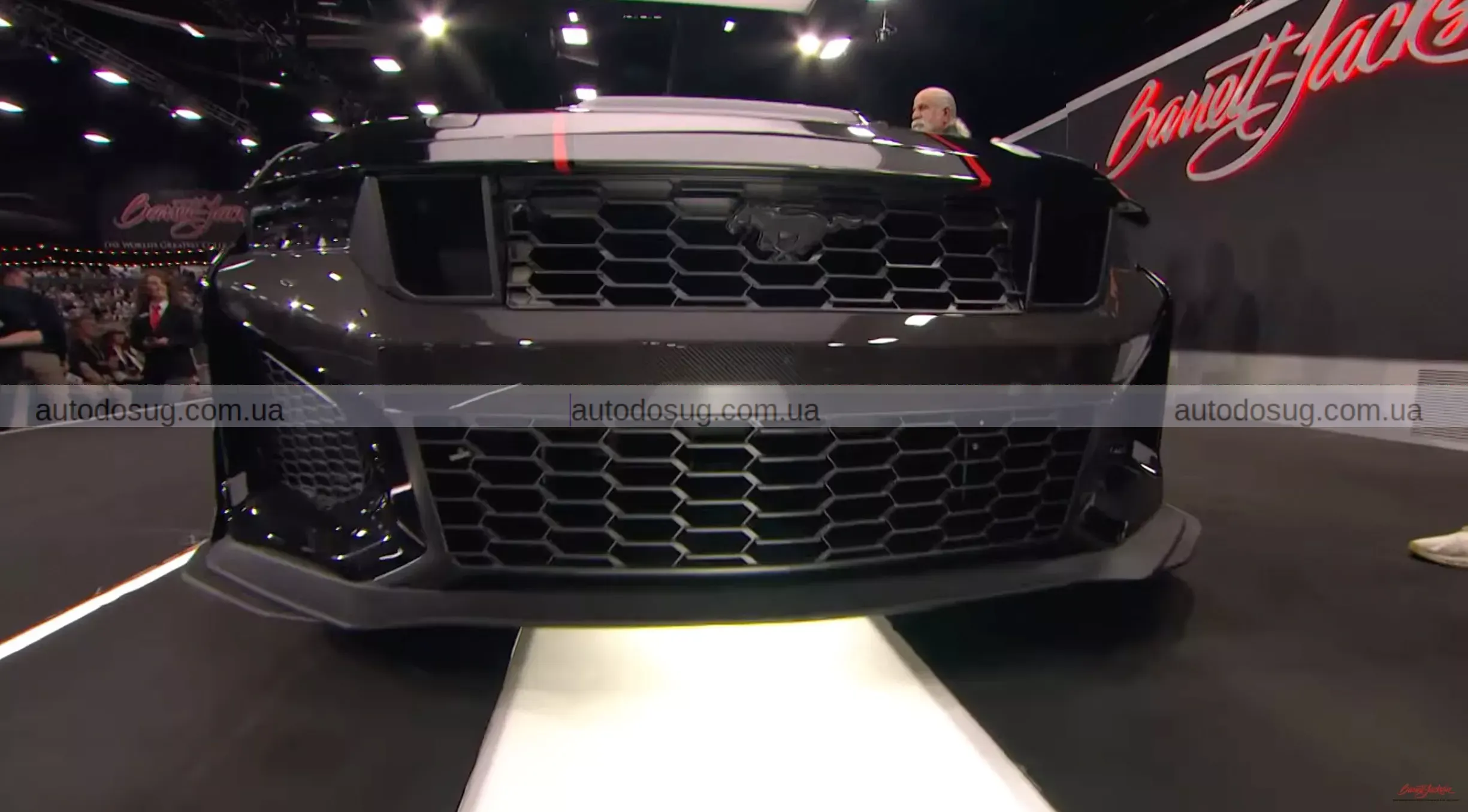 Ford підтверджує, що Mustang Dark Horse SC має «понад 700 кінських сил»