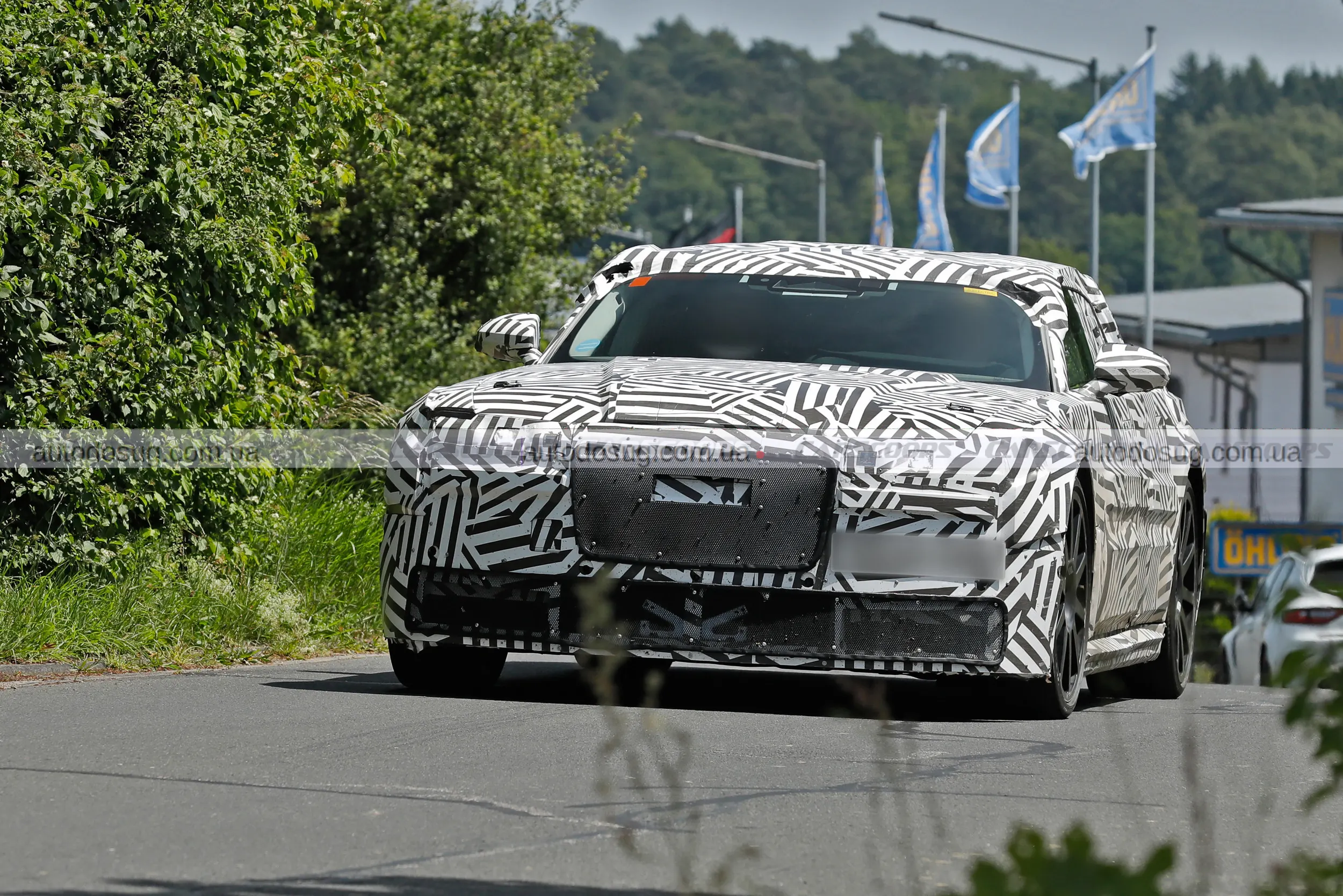 Jaguar на шляху до електричного майбутнього