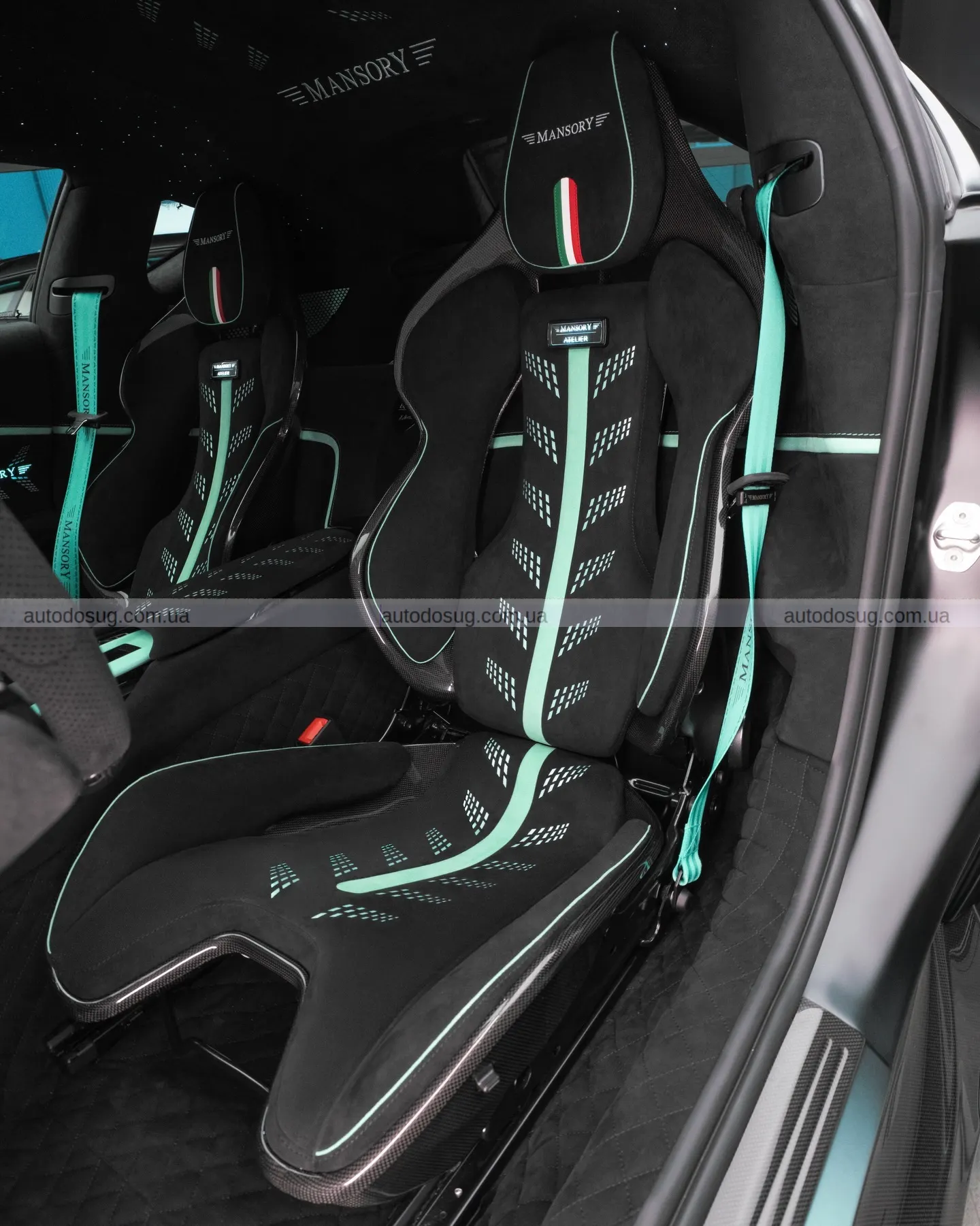 Mansory тюнінгувала Ferrari 12Cilindri, додавши до нього новий карбоновий кузов