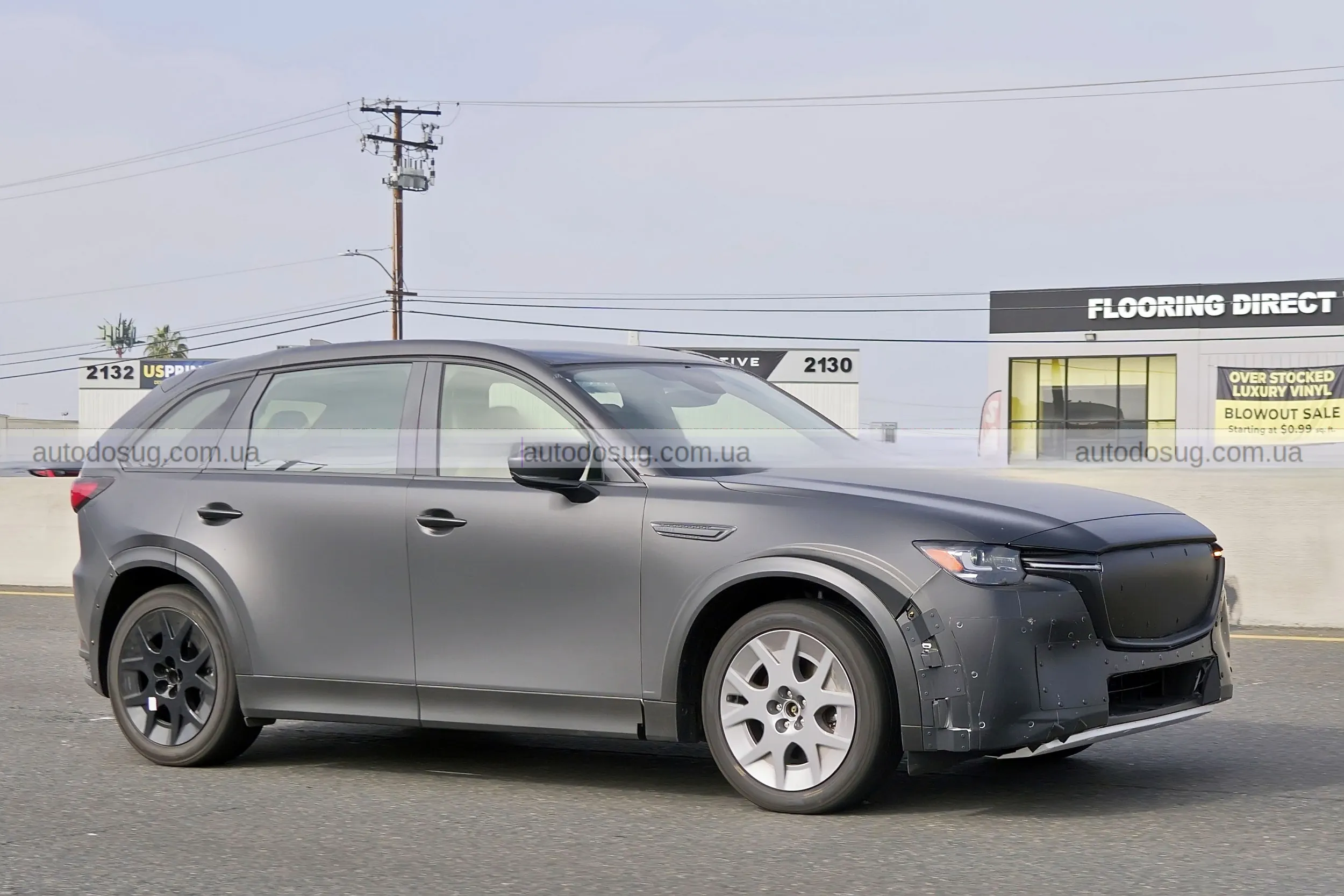 Mazda відкладає масштабну електрифікацію і робить ставку на гібриди