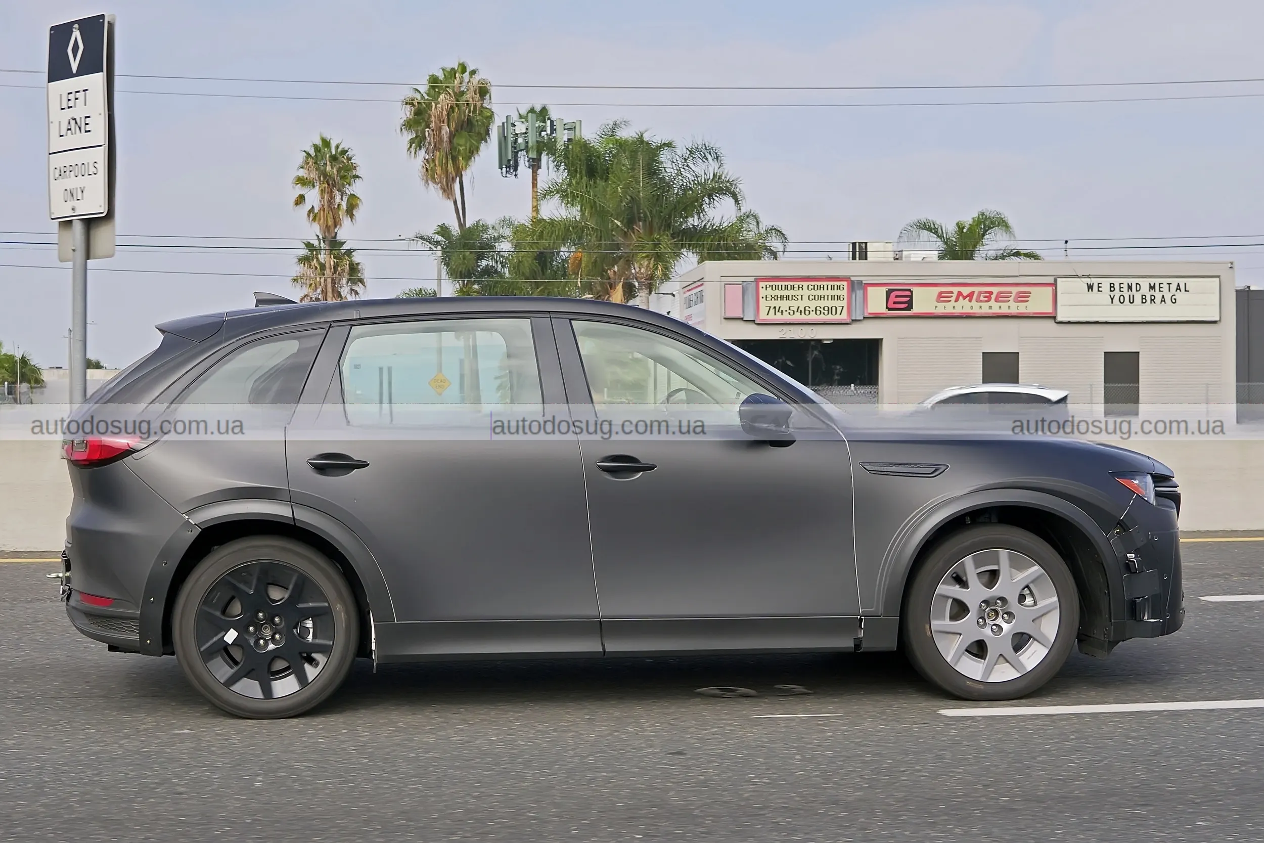 Mazda відкладає масштабну електрифікацію і робить ставку на гібриди