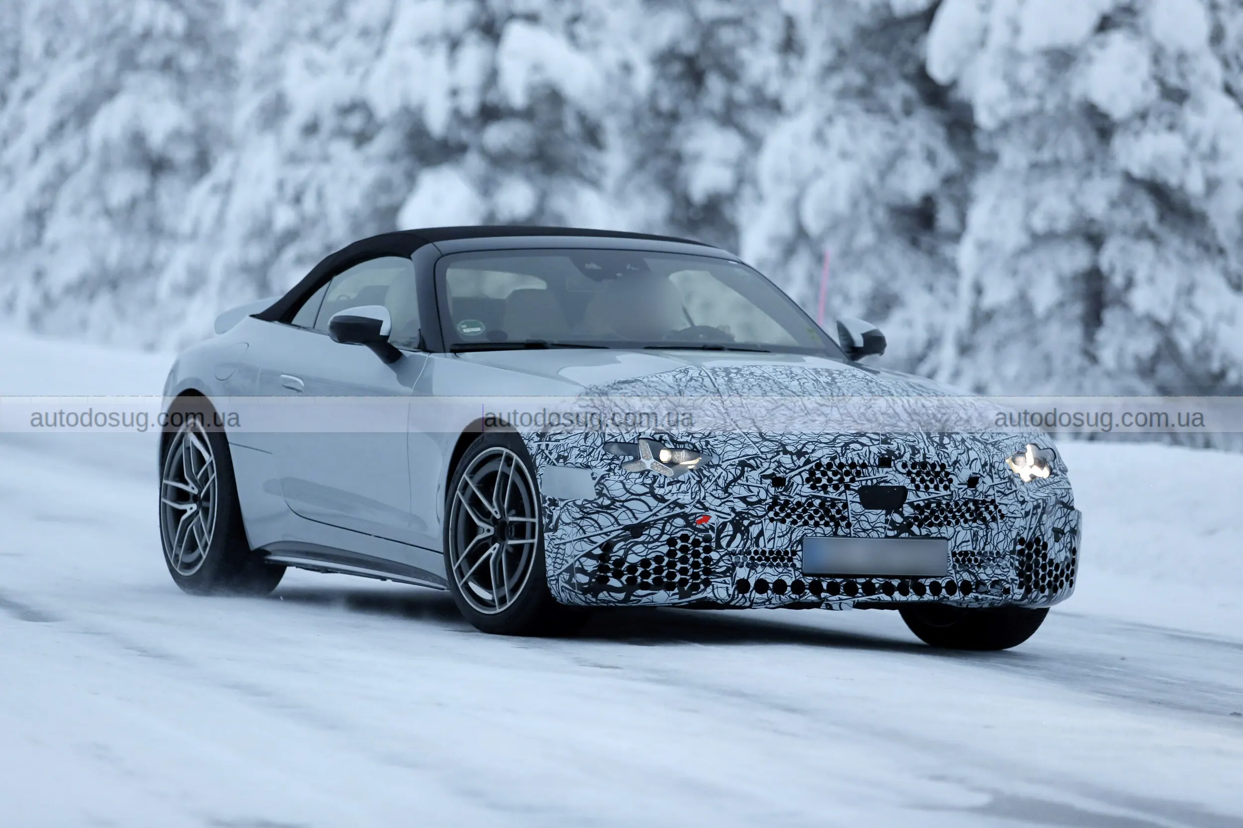 Mercedes SL виходить на новий рівень краси й технологій