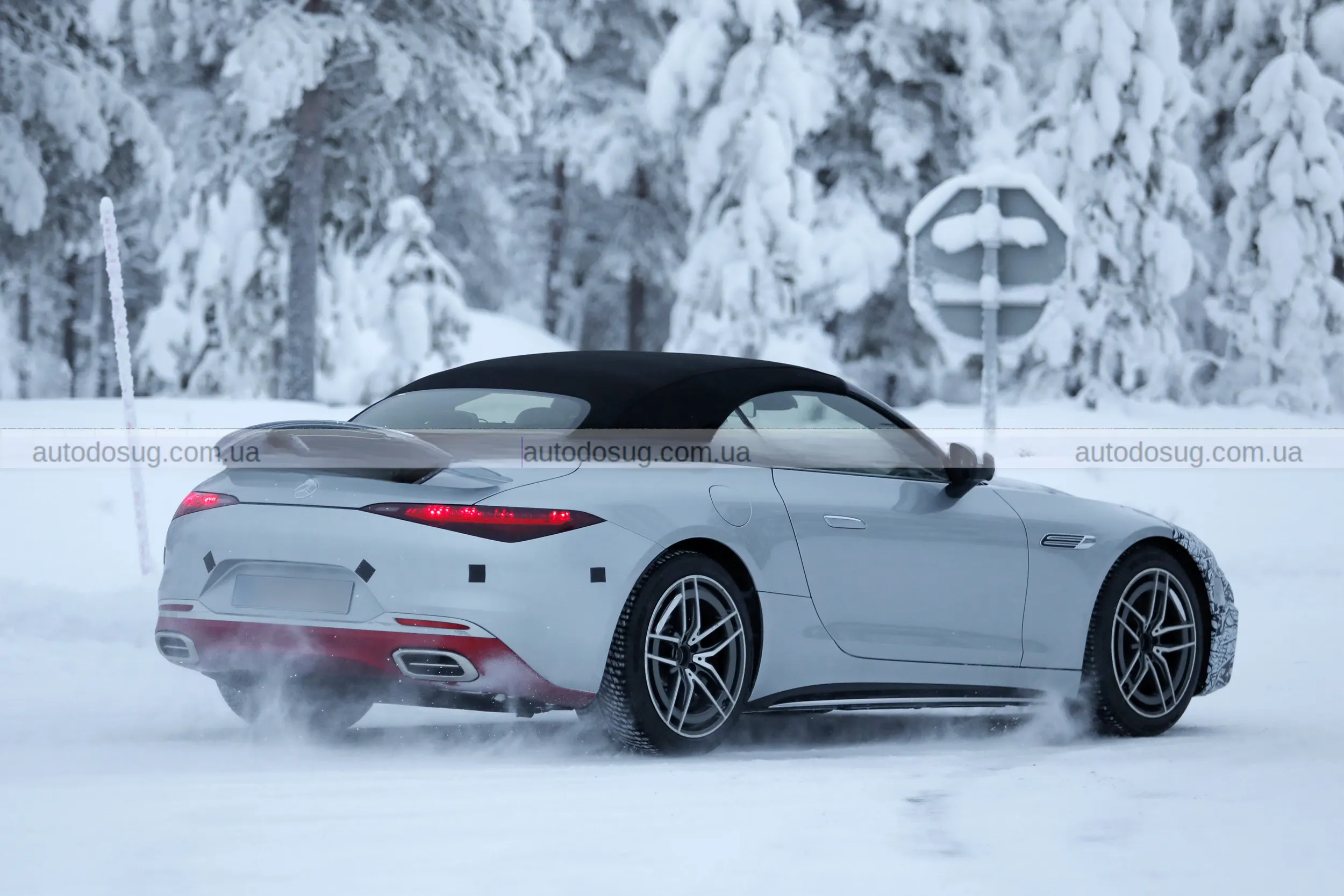 Mercedes SL виходить на новий рівень краси й технологій