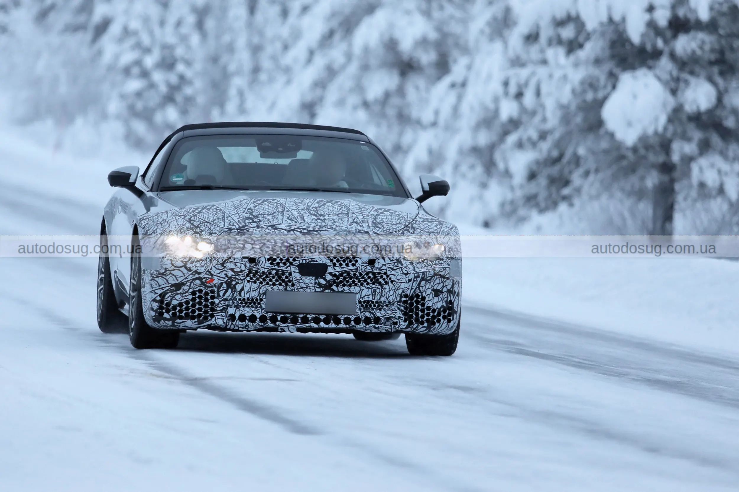 Mercedes SL виходить на новий рівень краси й технологій