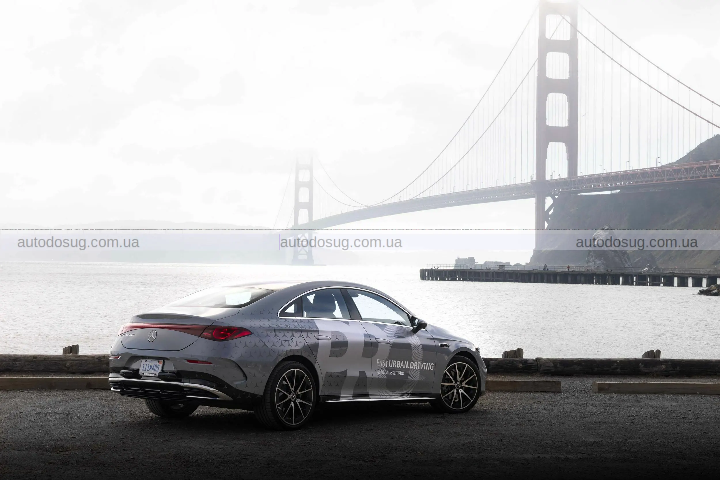 Mercedes збирається дозволити вам керувати автомобілем у місті з вільними руками