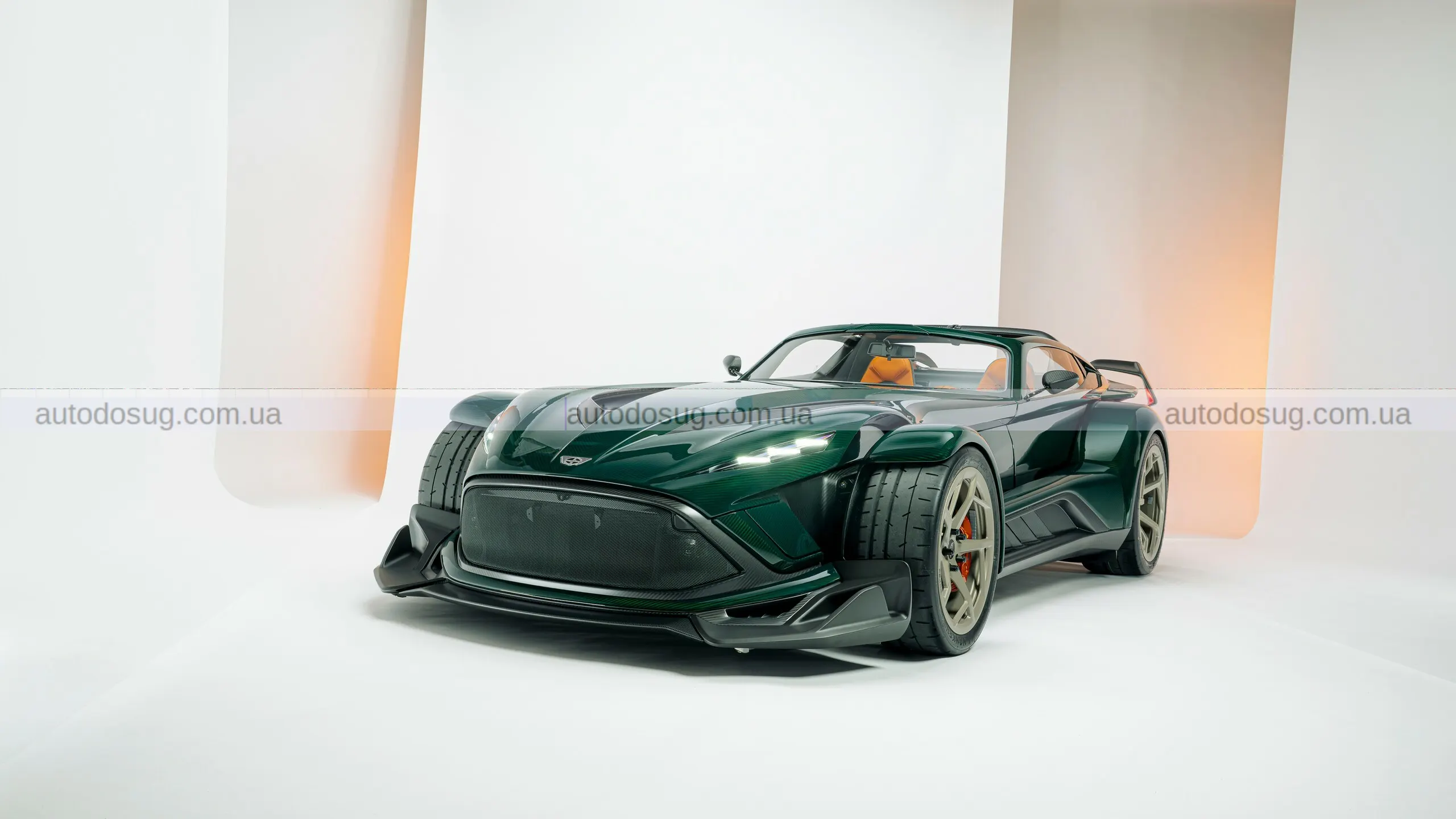 Новий Donkervoort P24 RS буде доступний у версіях потужністю 400, 500 та 600 к.с.