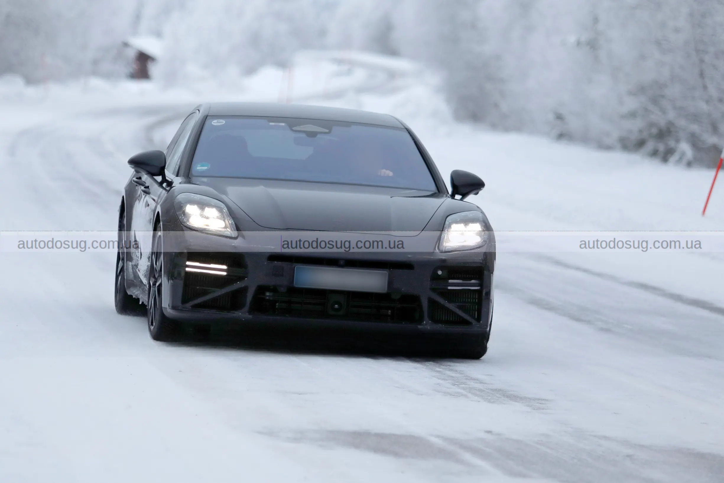 Porsche Panamera еволюціонує у 2028-му