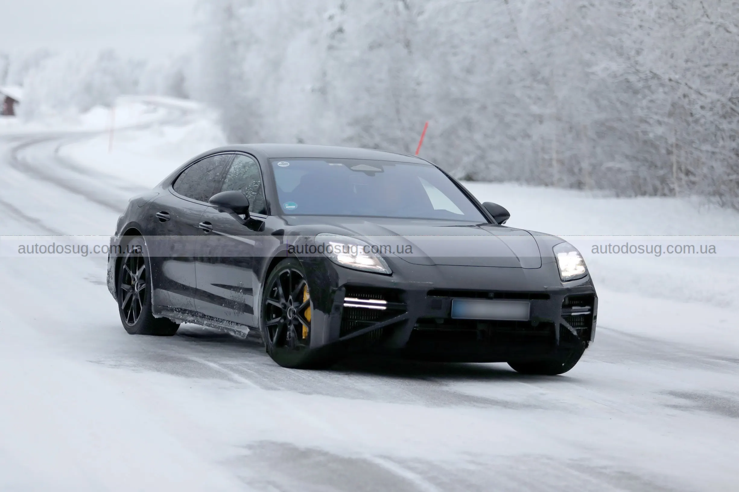 Porsche Panamera еволюціонує у 2028-му