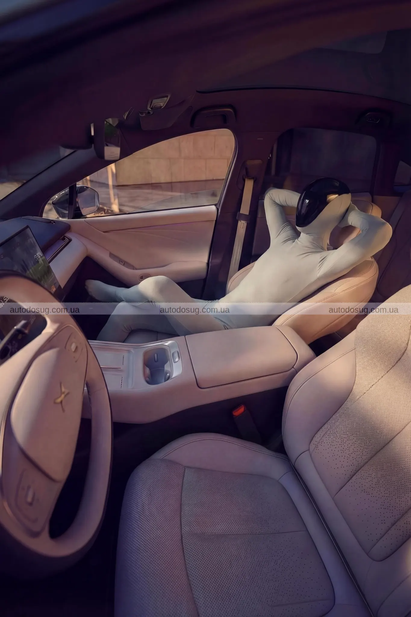 Премʼєра XPeng P7+ у Європі кидає новий виклик для VW ID.7