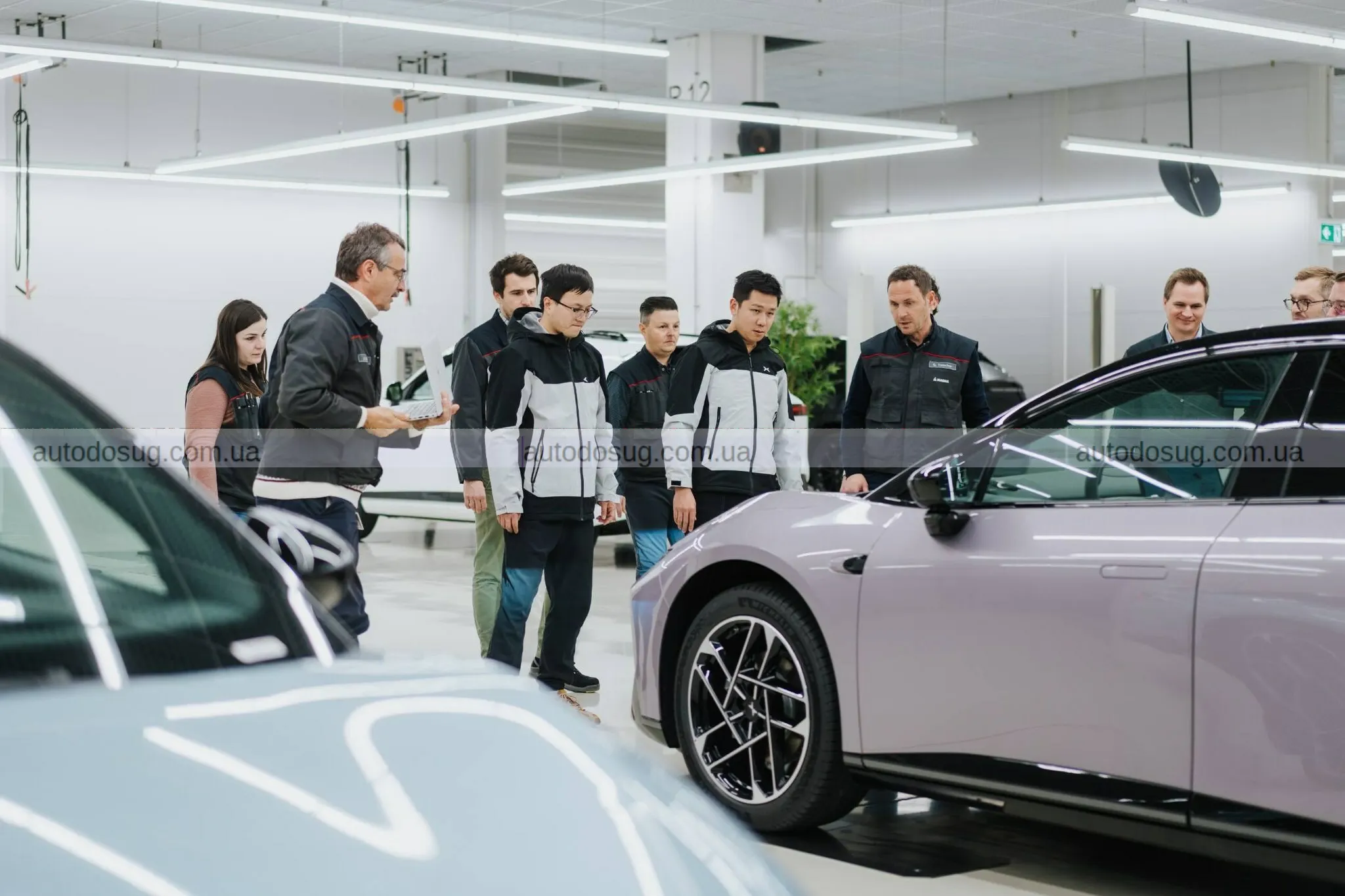 Премʼєра XPeng P7+ у Європі кидає новий виклик для VW ID.7