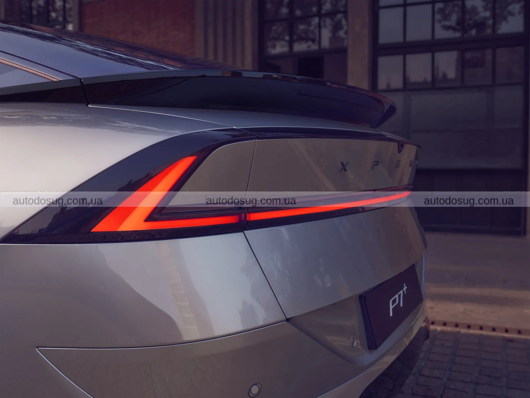 Премʼєра XPeng P7+ у Європі кидає новий виклик для VW ID.7