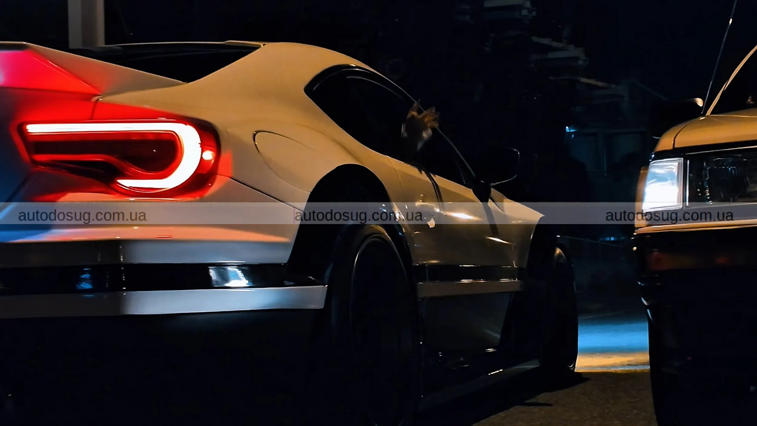 Toyota 86 перетворили на ретро-AE86 з висувними фарами та представили на Токійському автосалоні 2026