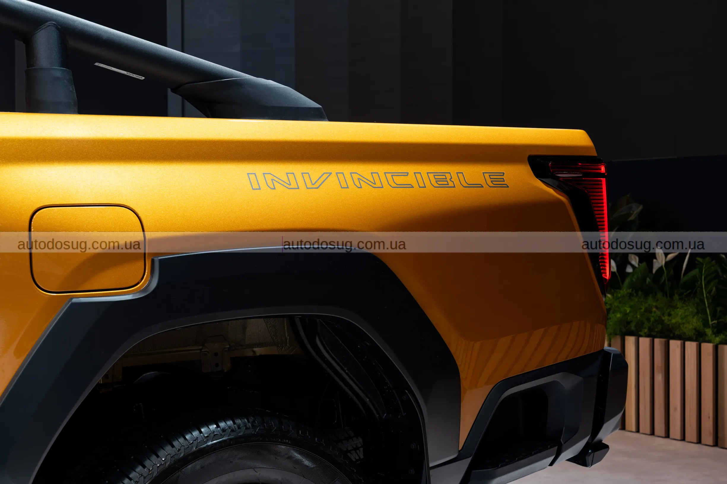 Toyota дебютує з електричним пікапом Hilux EV 2026