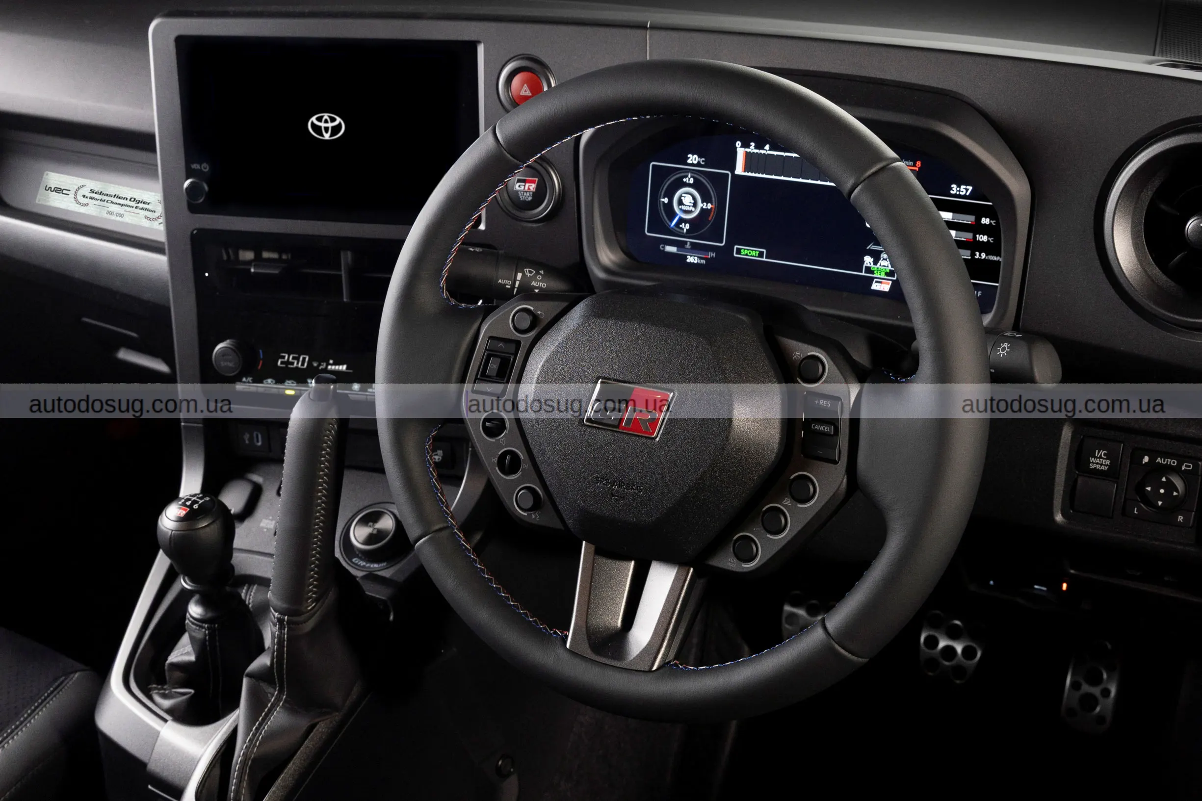 Toyota GR Yaris має режими «Seb» та «Morizo», і обидва створені для поганої поведінки