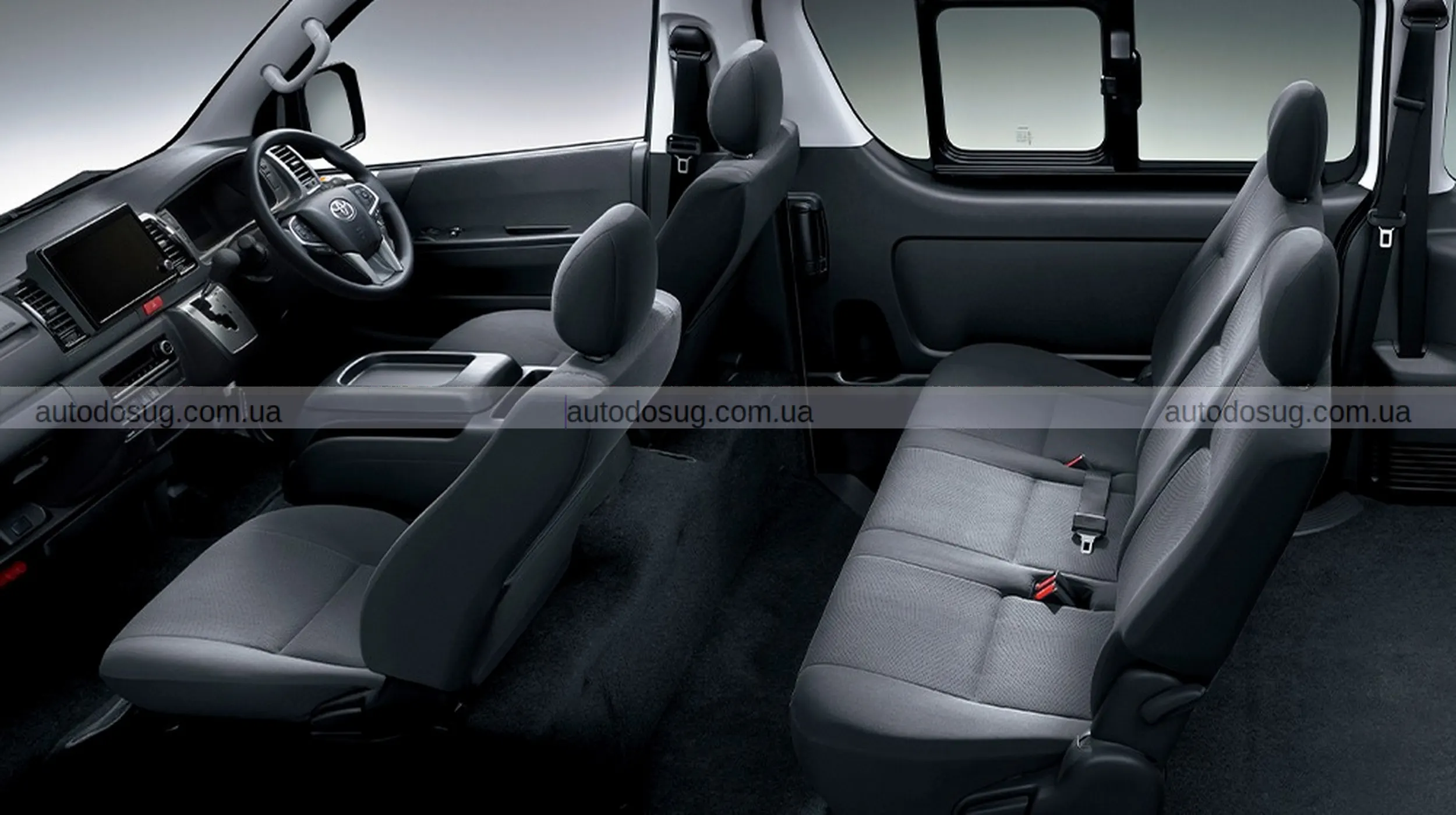 Toyota HiAce продовжує жити й оновлюватися у 2026 році