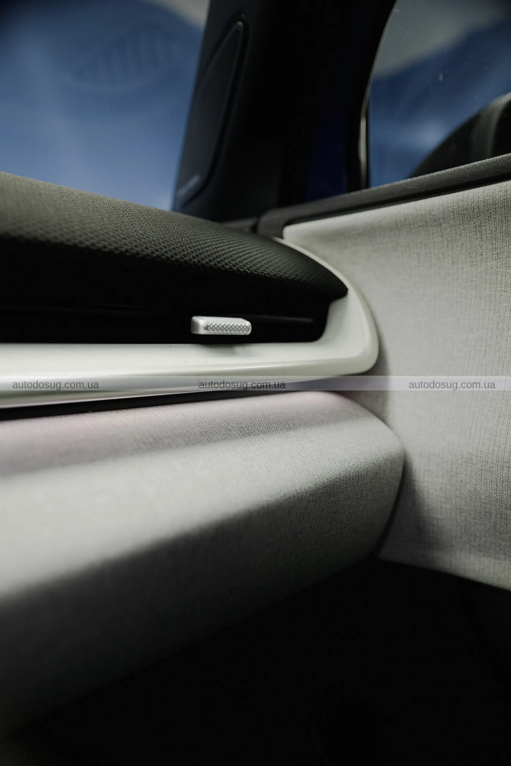 Volkswagen повертає фізичні кнопки у салоні нового ID. Polo