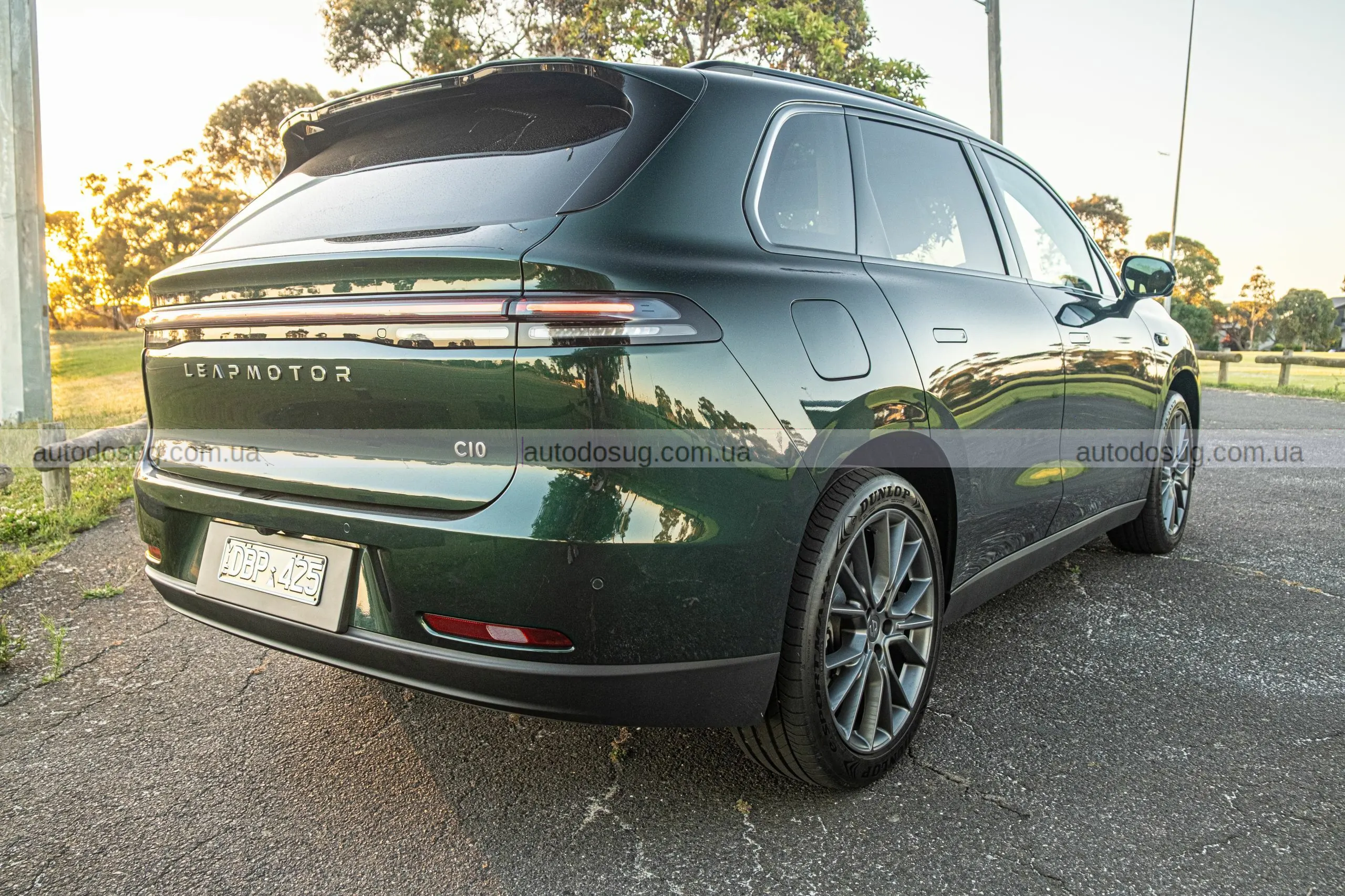2026 Leapmotor C10 EREV, який по-новому поєднує електрику й дальність