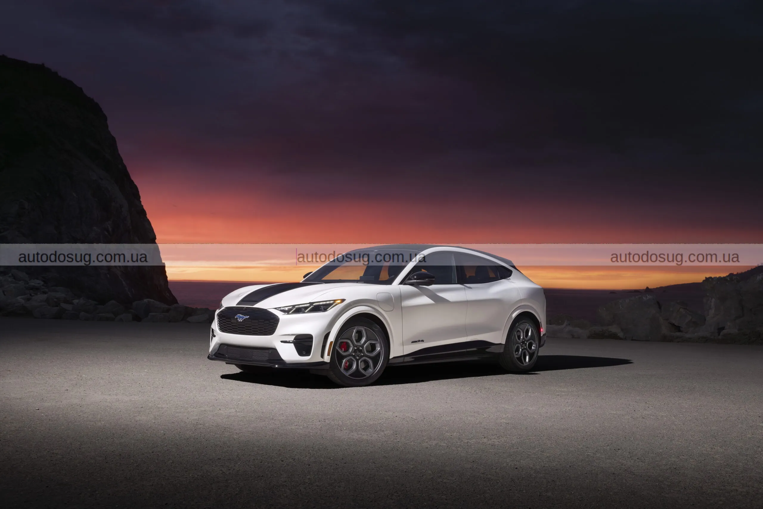 Ford змушує платити за frunk у Mustang Mach-E