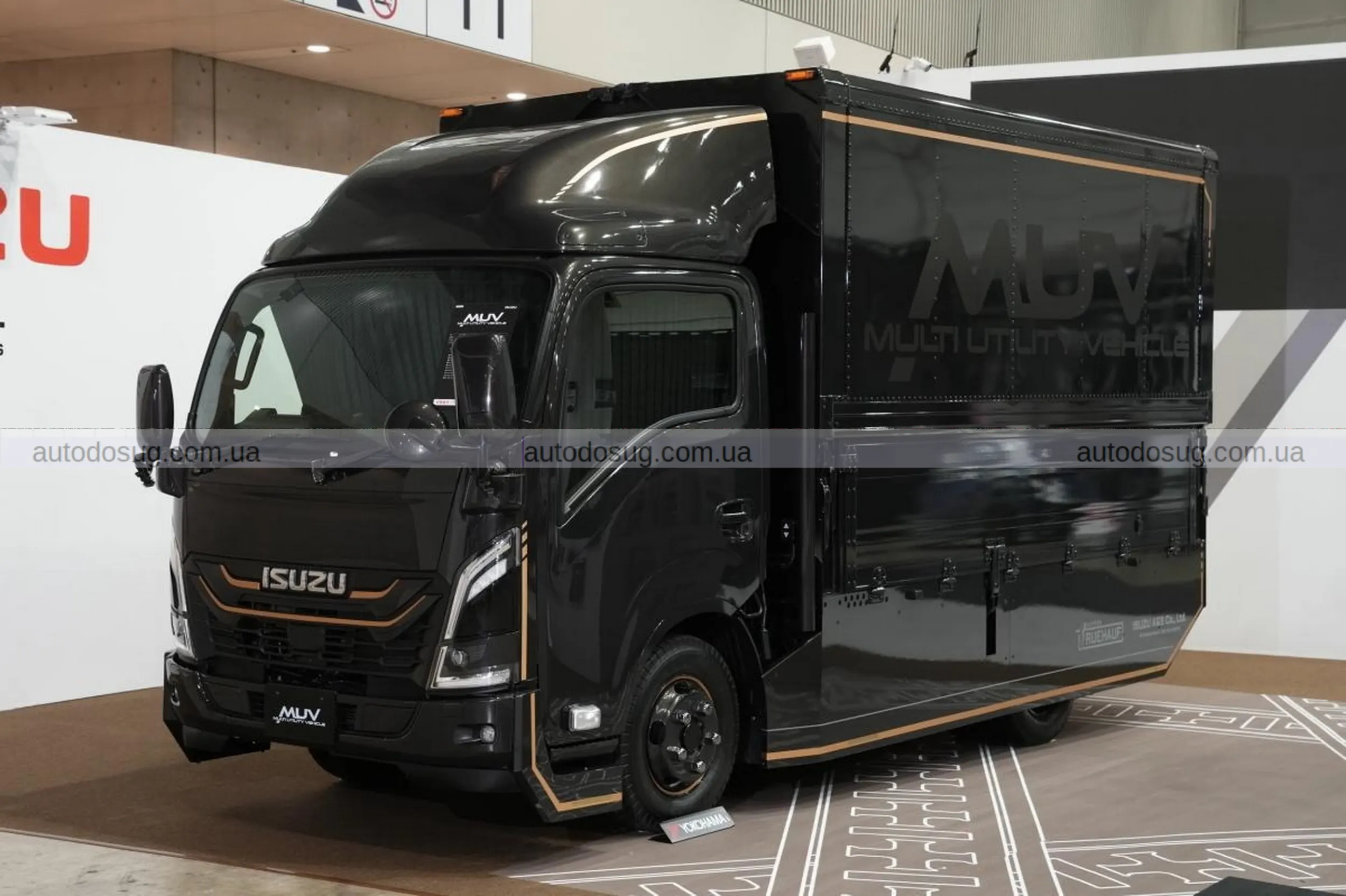 Isuzu Elf Concept перетворює утилітарний фургон у стильний простір для життя