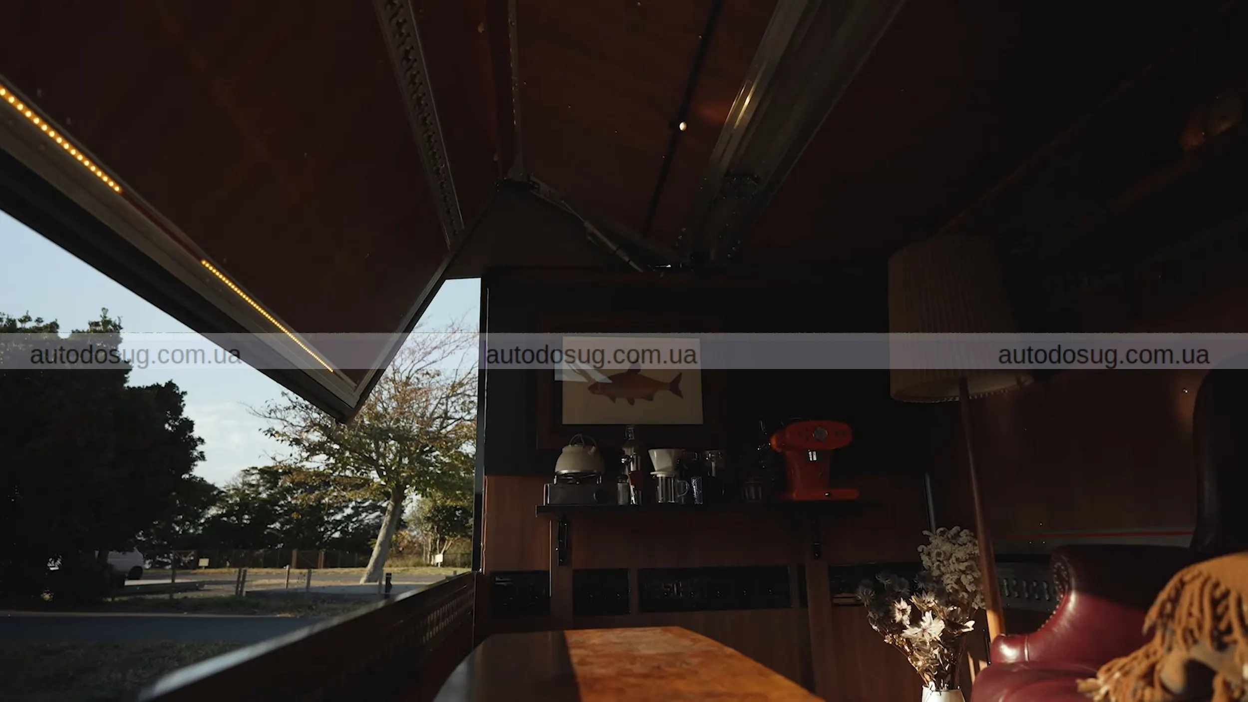 Isuzu Elf Concept перетворює утилітарний фургон у стильний простір для життя