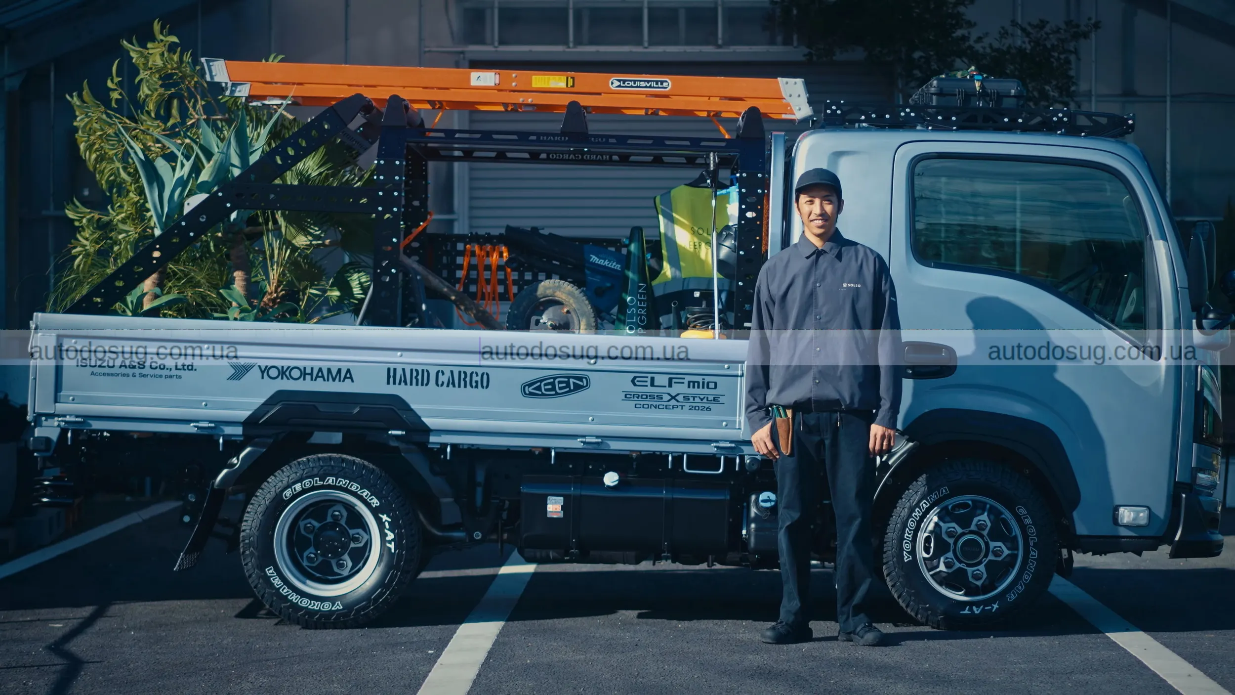 Isuzu Elf Concept перетворює утилітарний фургон у стильний простір для життя