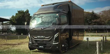 Isuzu Elf Concept перетворює утилітарний фургон у стильний простір для життя