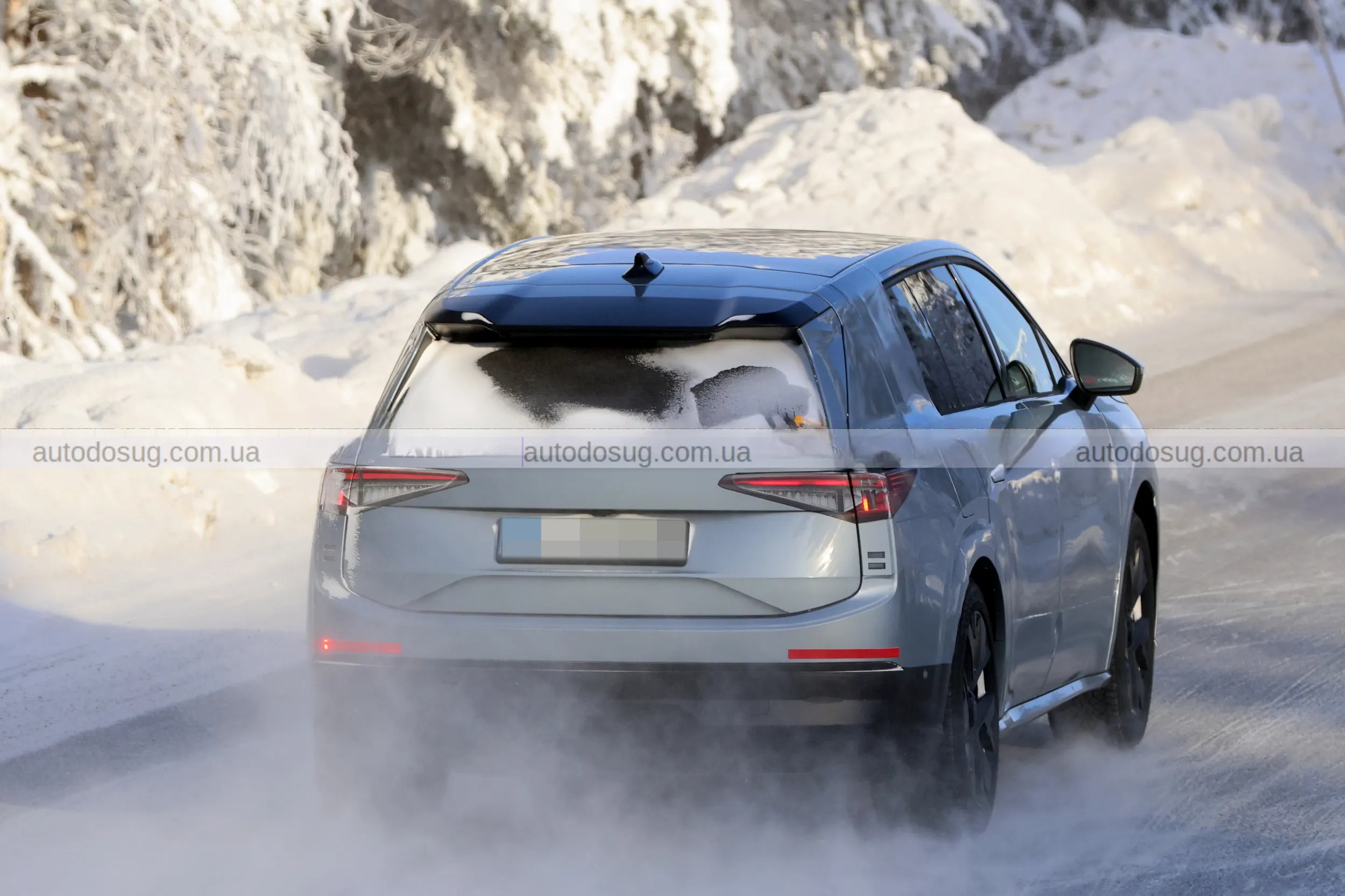 Škoda представляє електричний SUV Peaq із характером і технологіями