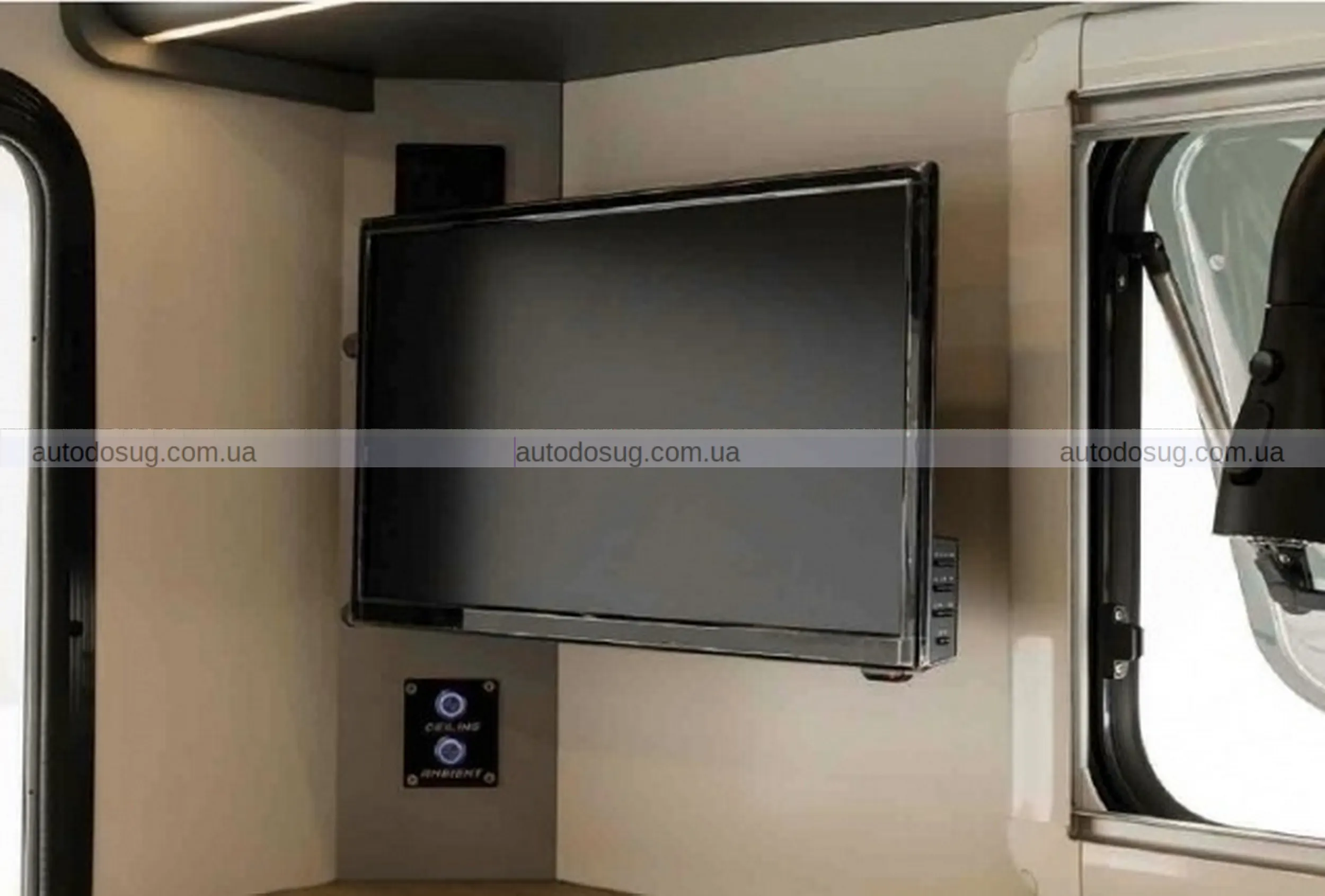 Крихітна вантажівка Kei стає справжнім крихітним будинком на колесах