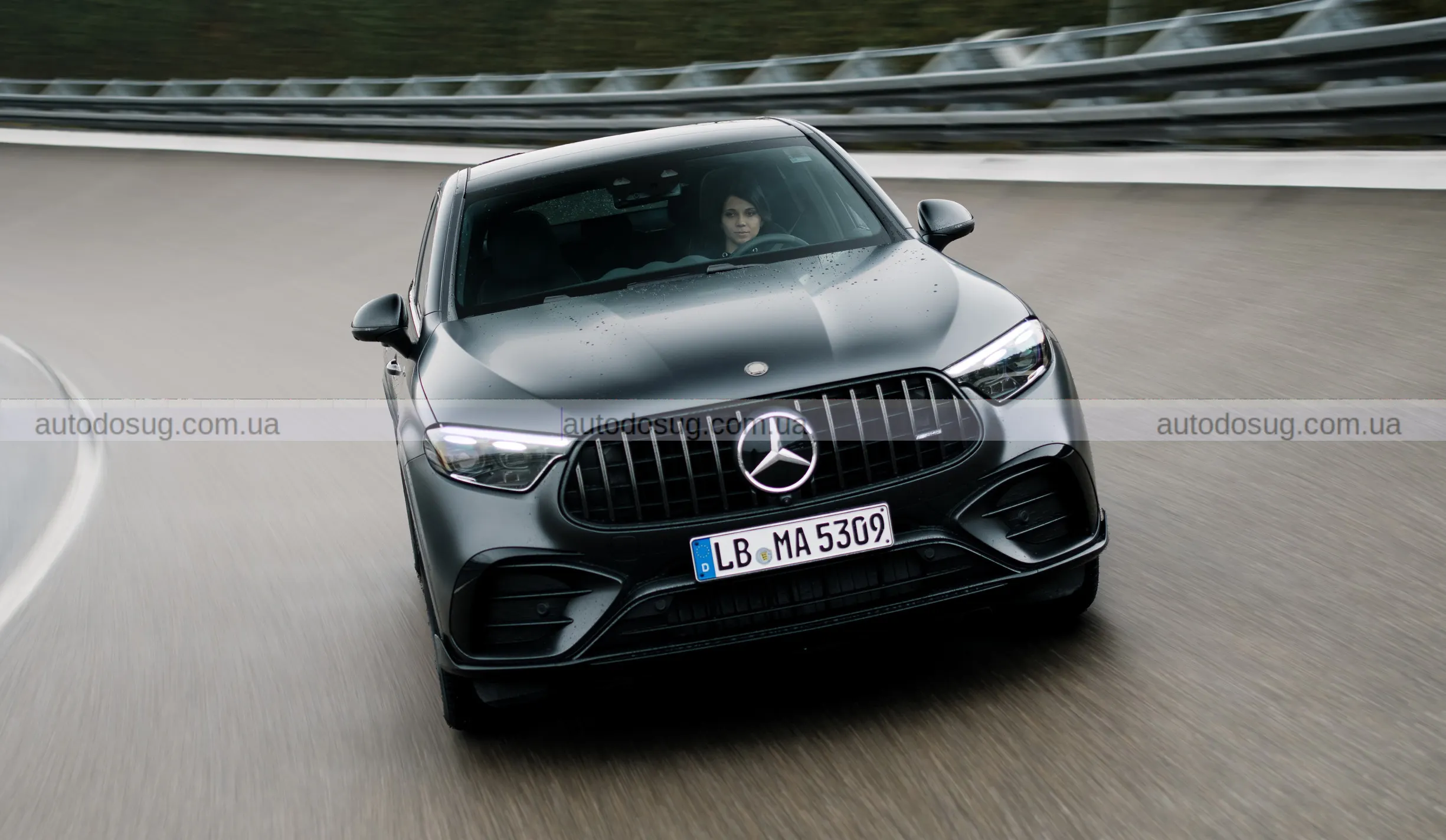 Mercedes-AMG готує новий GLC 53 з «шісткою» під капотом