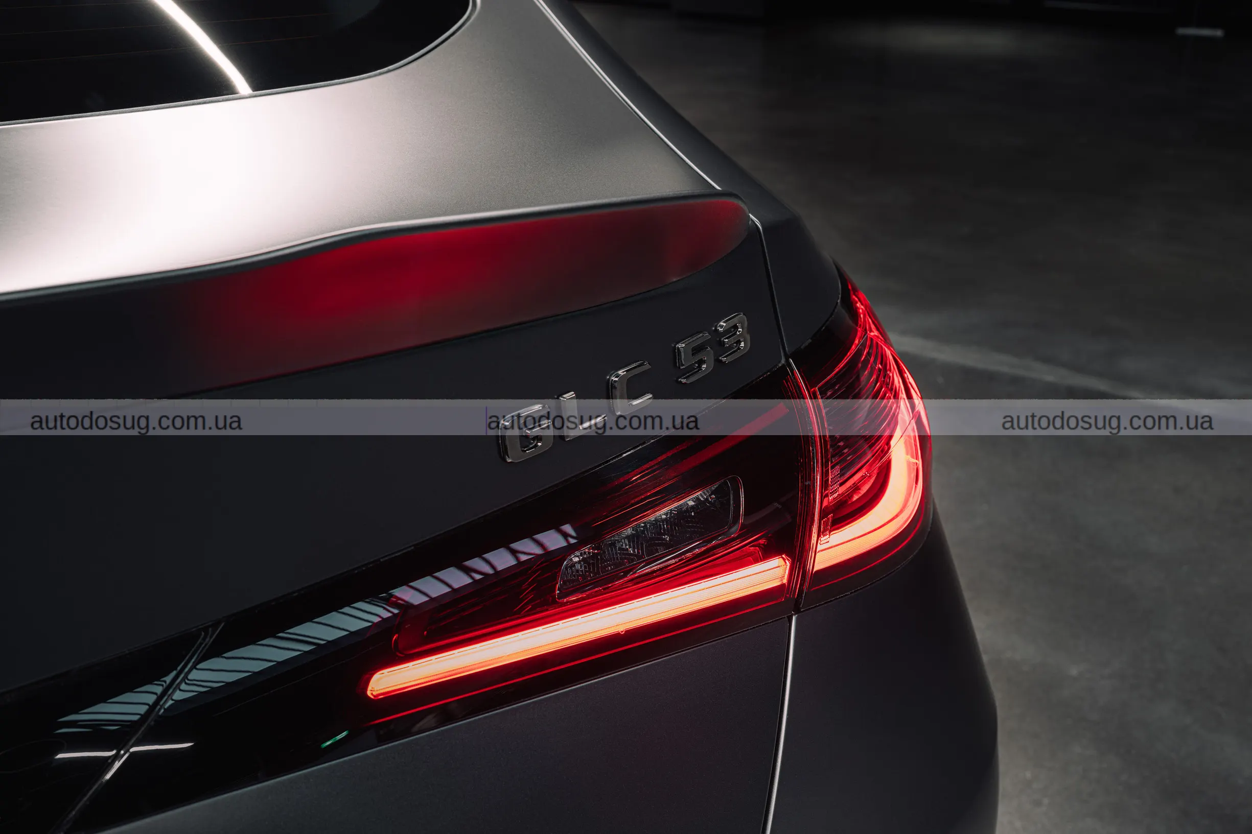 Mercedes-AMG готує новий GLC 53 з «шісткою» під капотом