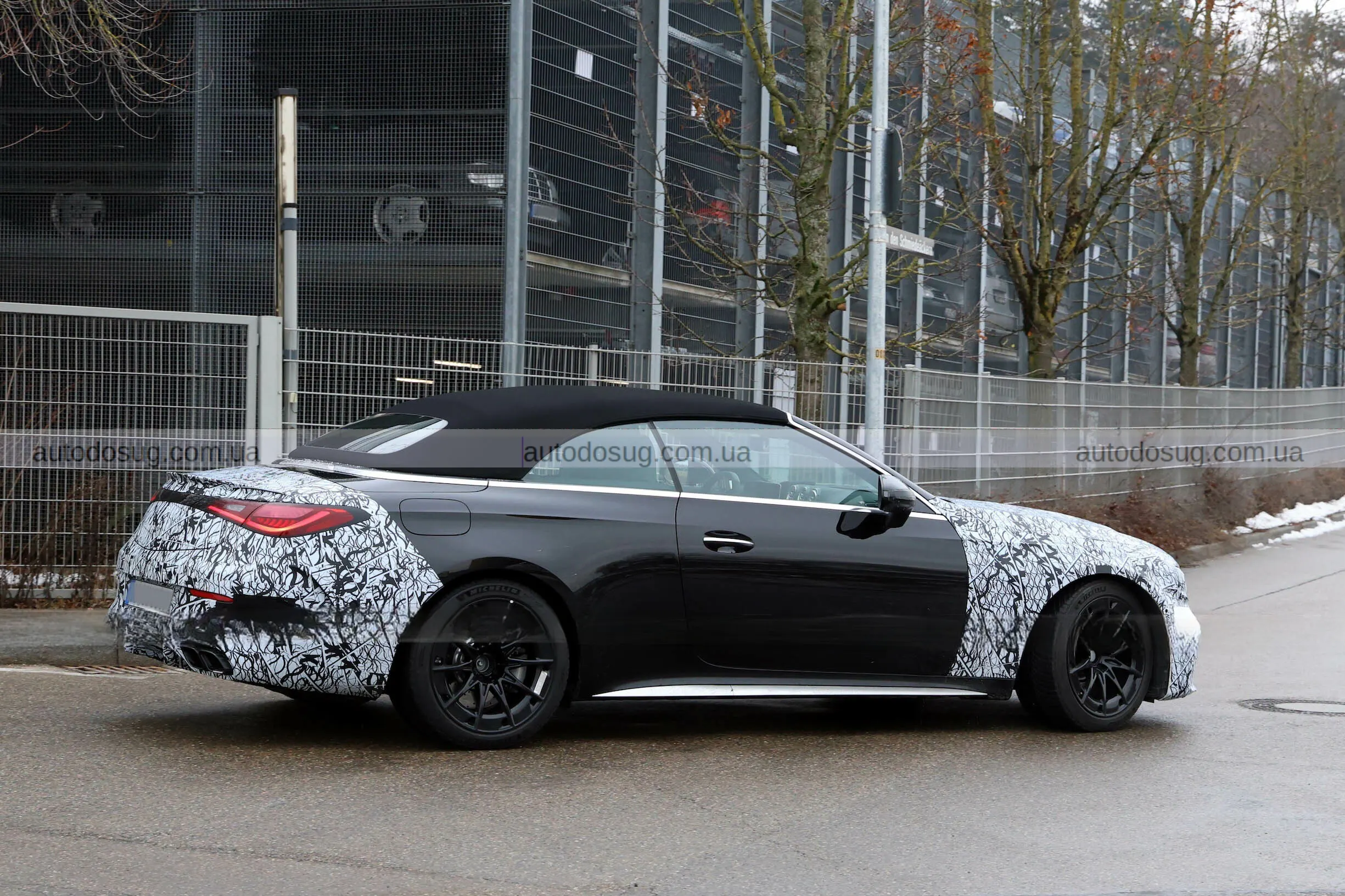 Mercedes-AMG готує оновлений CLE 63 Convertible