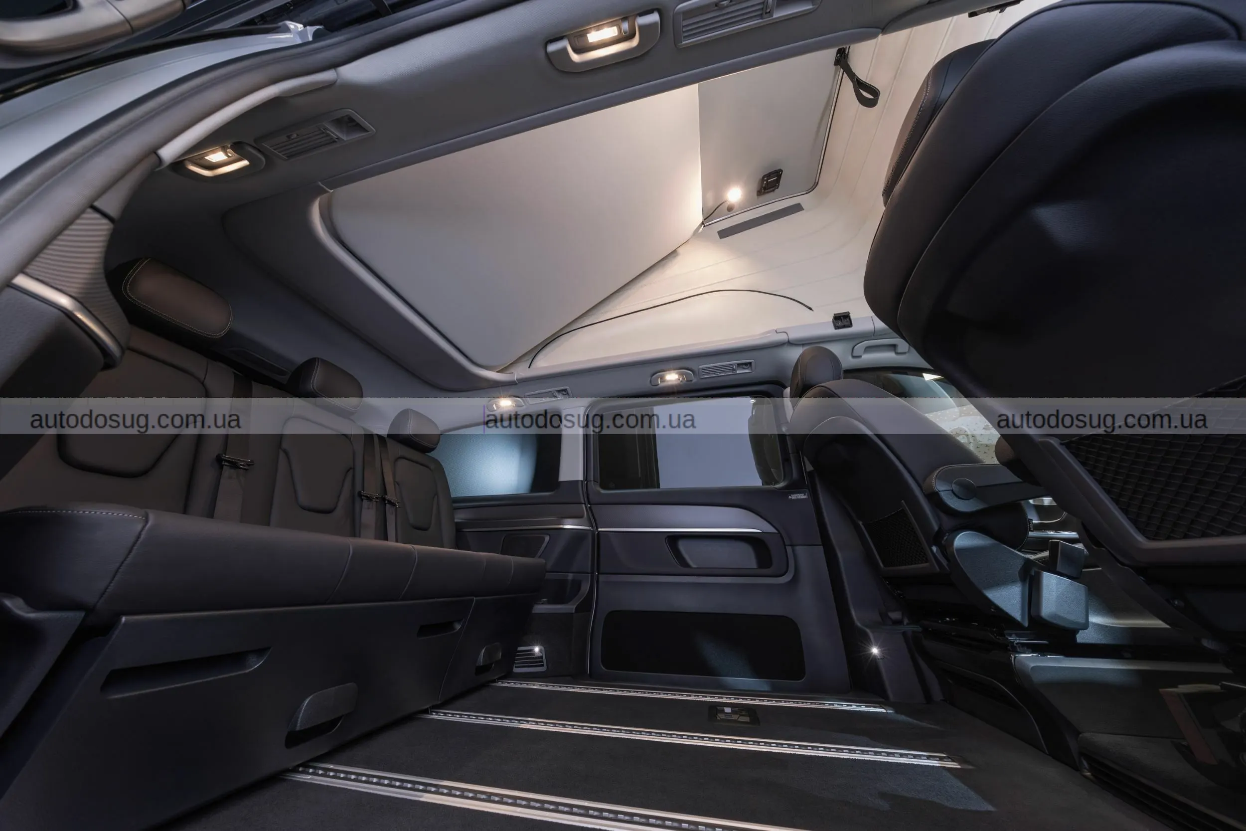 Mercedes перетворює фургон на справжній мобільний дім для життєвих пригод