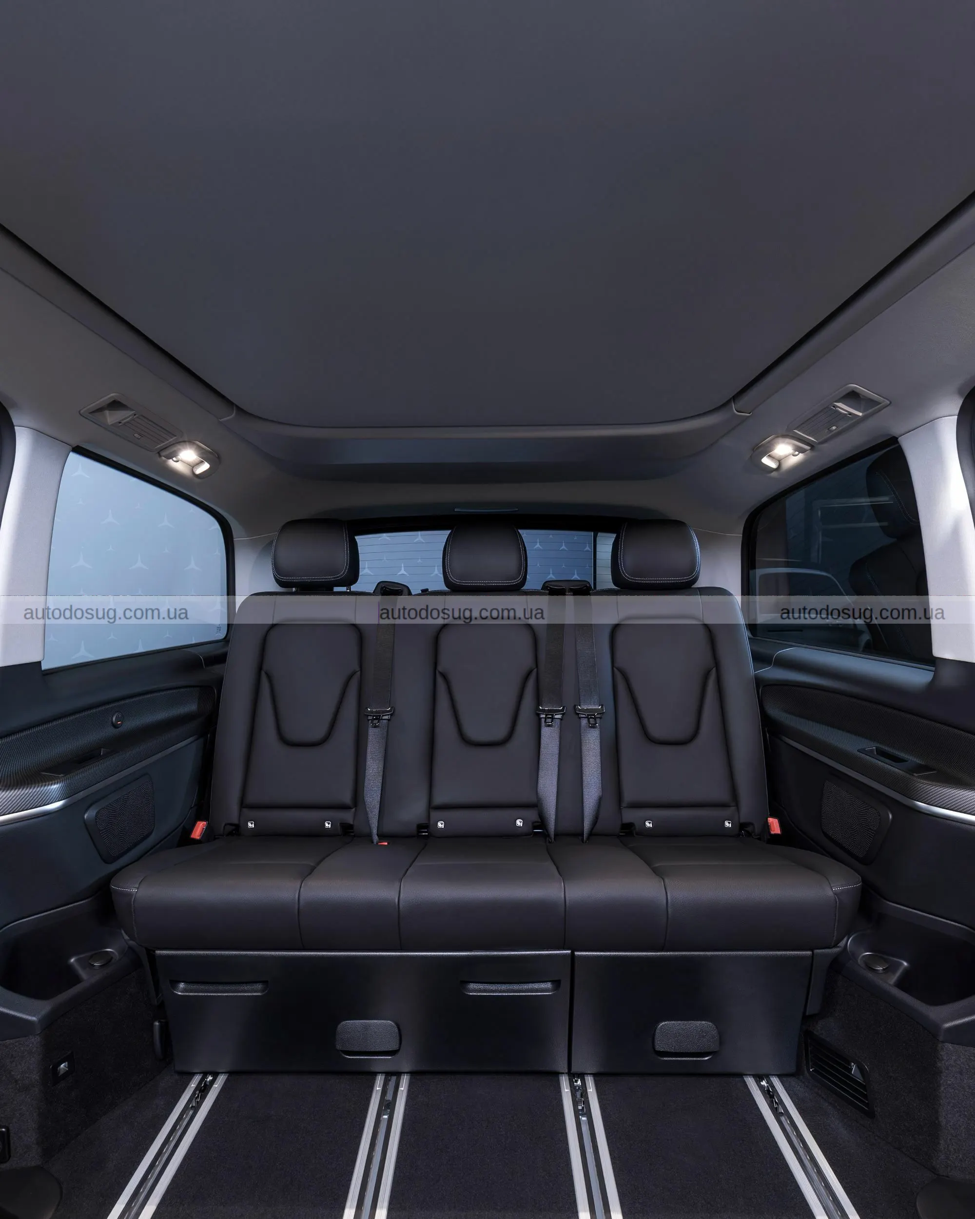 Mercedes перетворює фургон на справжній мобільний дім для життєвих пригод