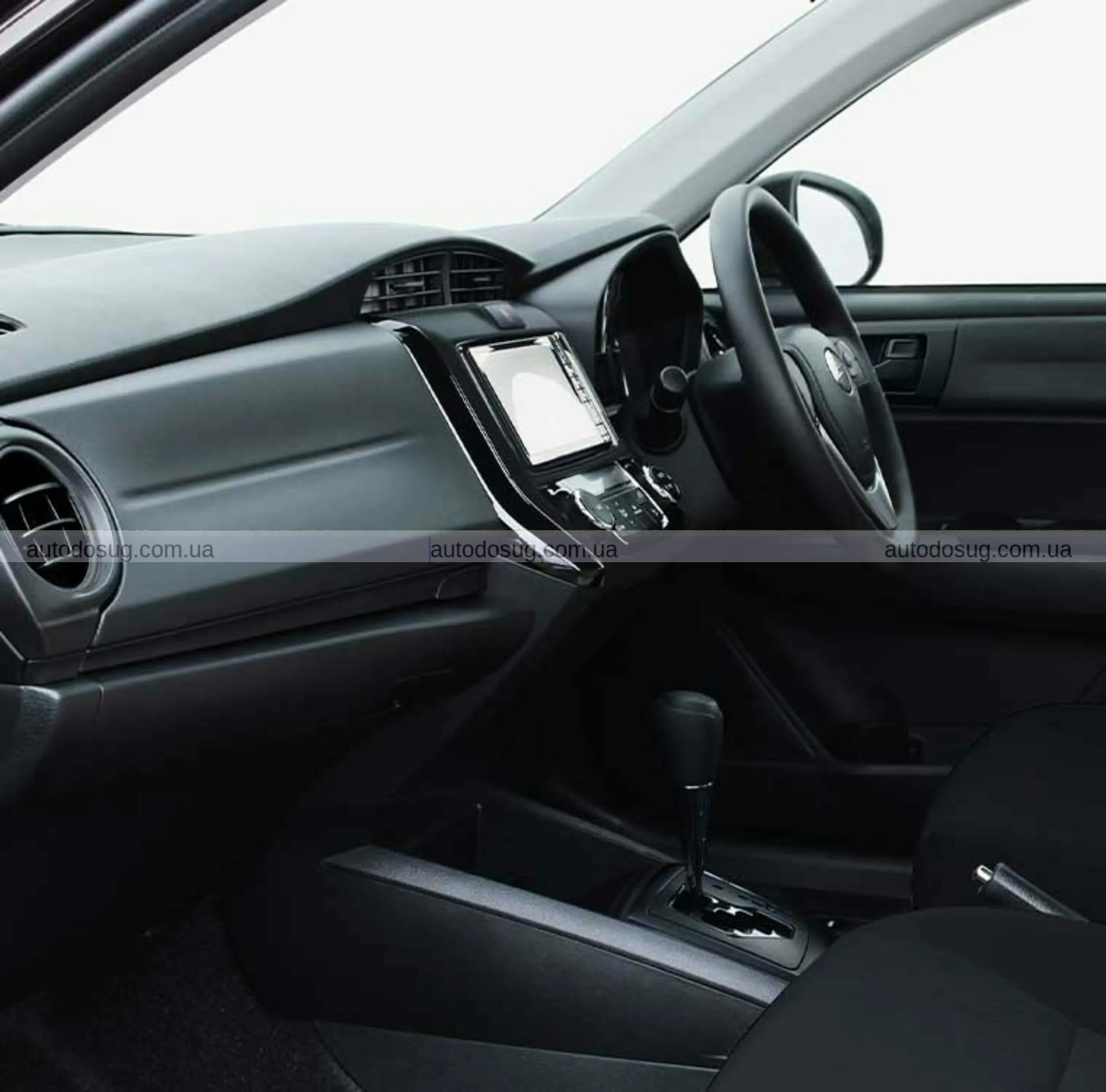 Mitsuoka прощається з однією з найекстравагантніших Toyota Corolla