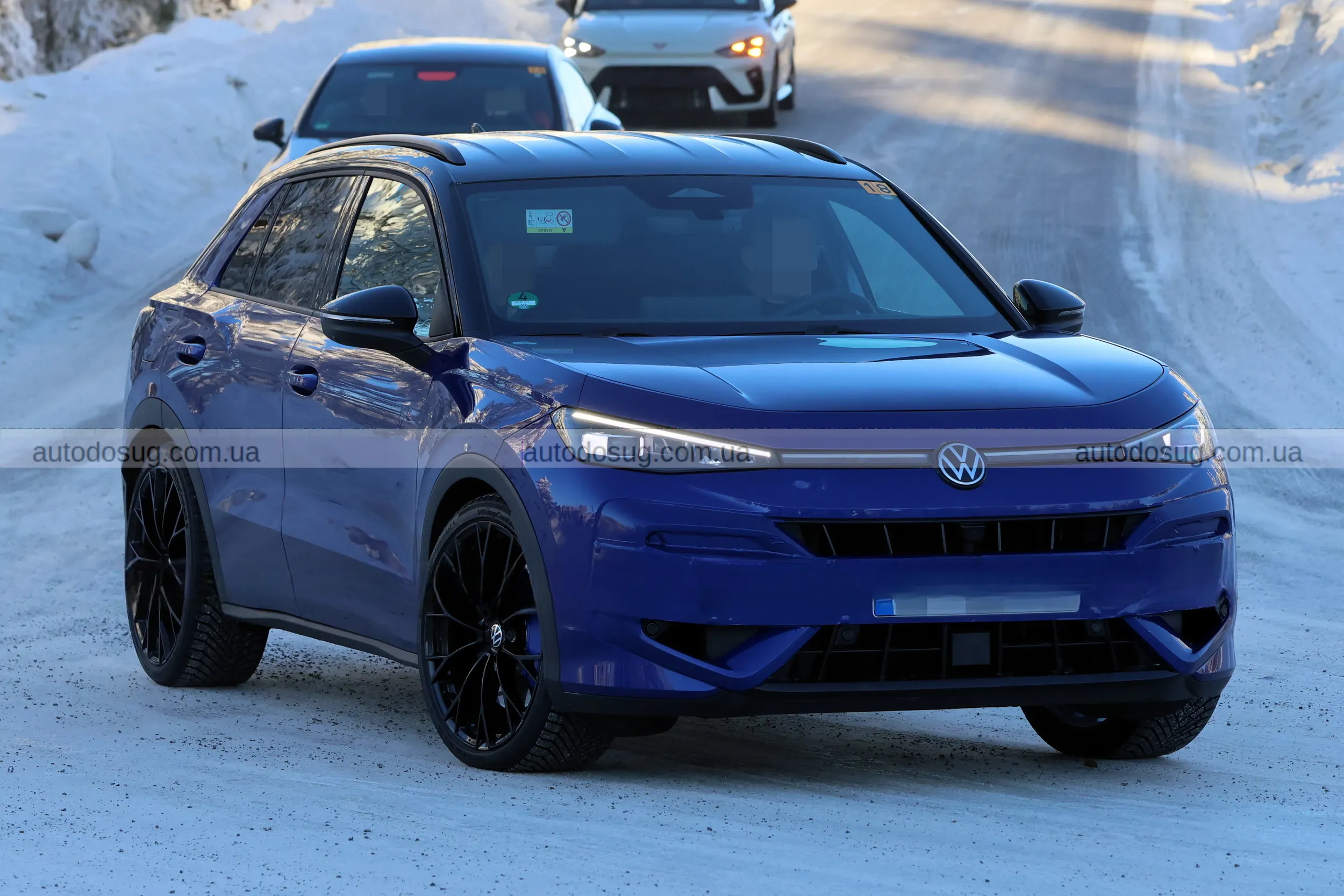 Наступний VW T-Roc R помітили у мінімальному камуфляжі