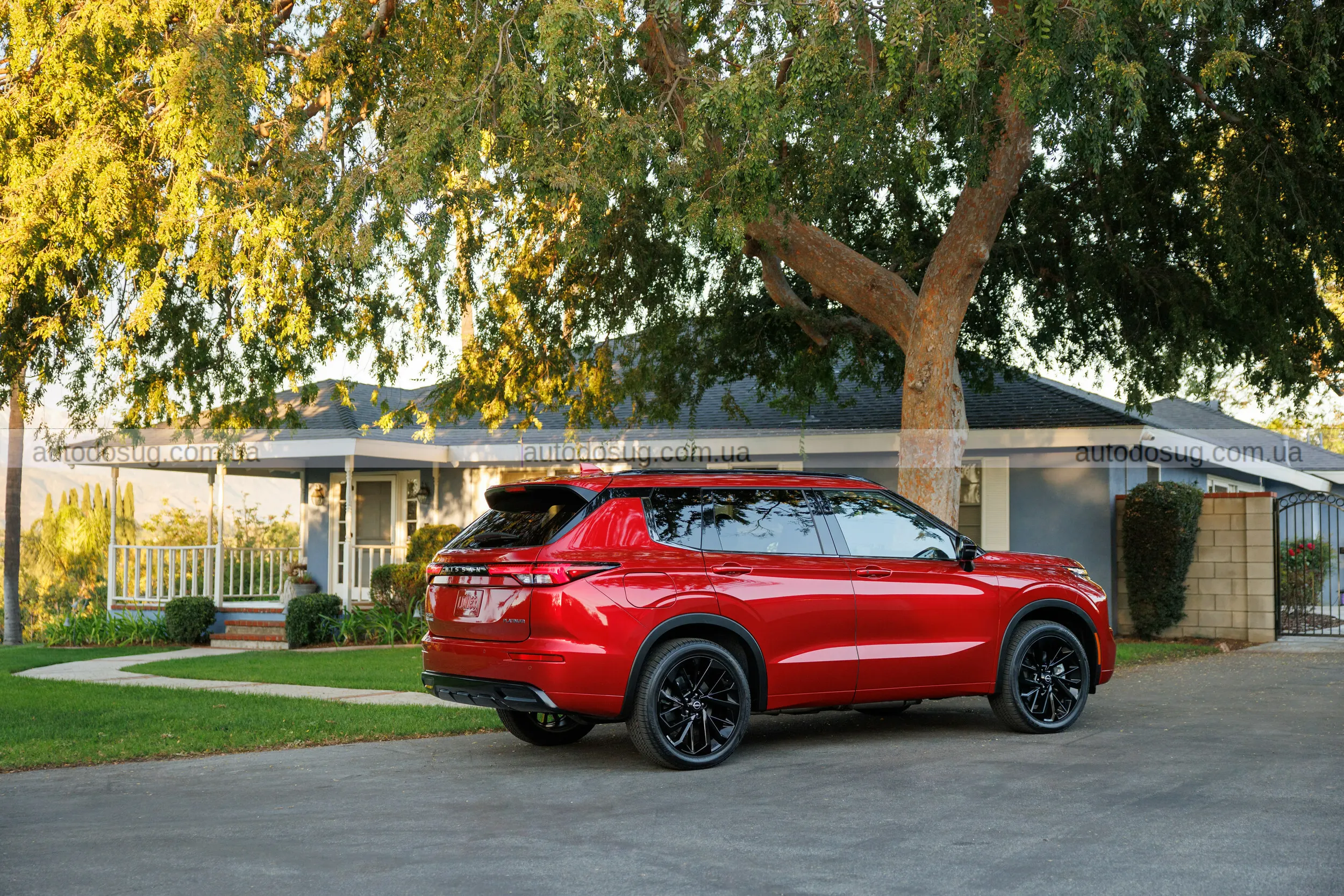 Nissan оголосив ціни на 2026 Rogue Plug-in Hybrid і виходить у сегмент PHEV