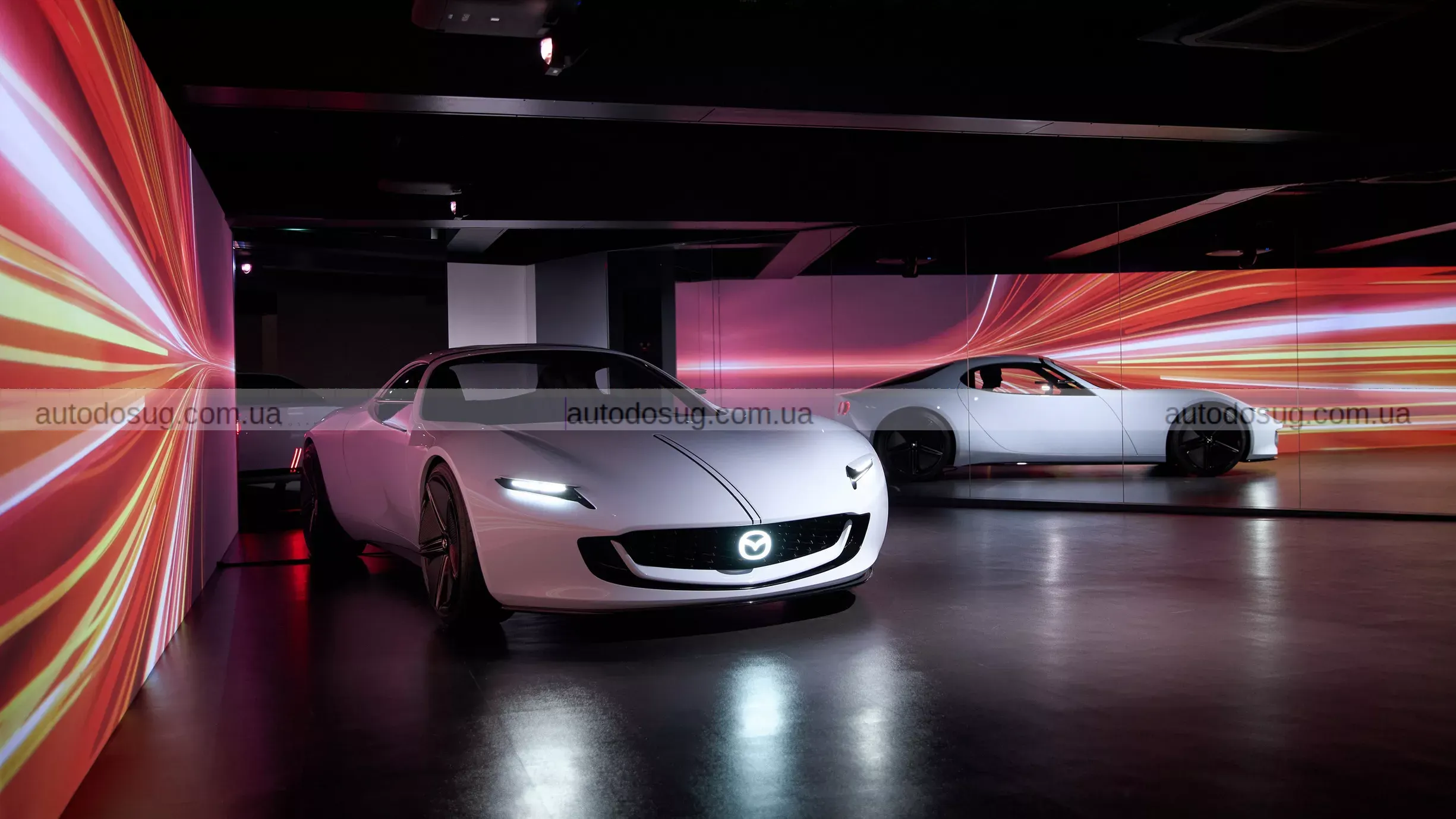 Нова Mazda MX-5 NE не стане повністю електричною