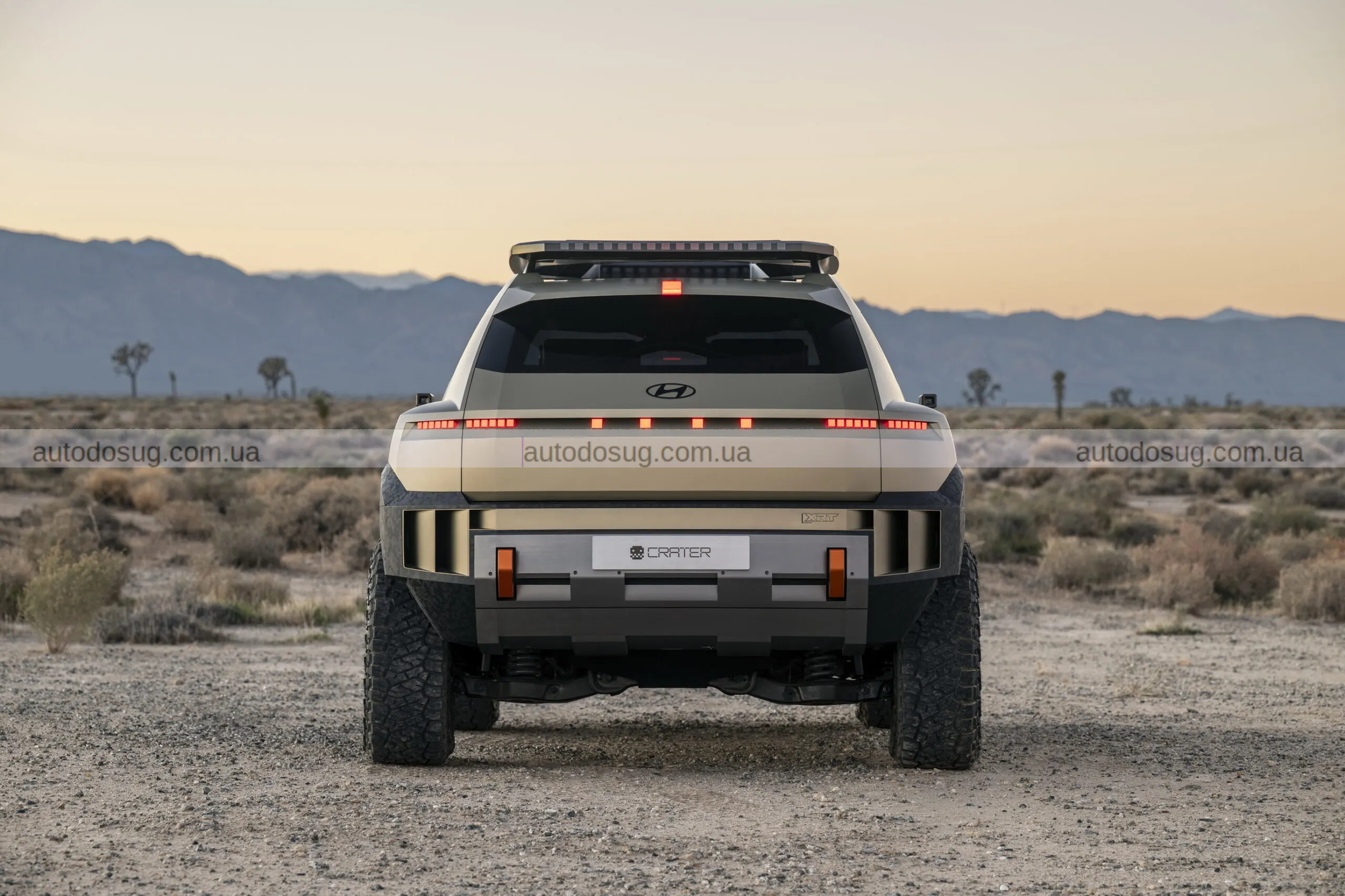 Новий Hyundai Tucson перейняв квадратний стиль та має голосове керування