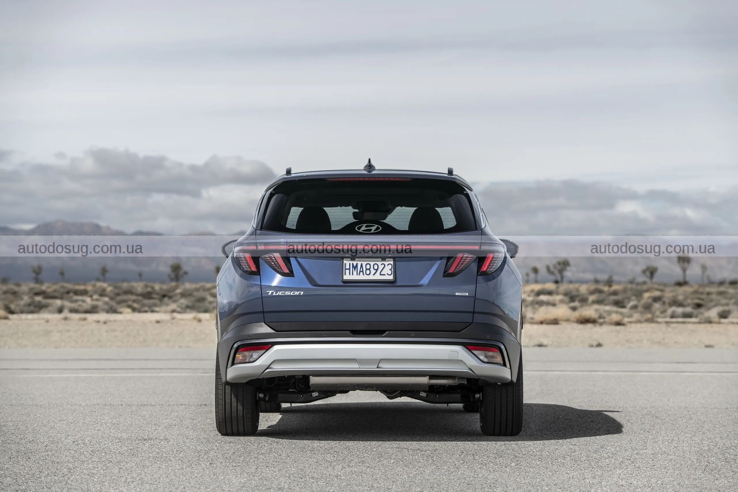 Новий Hyundai Tucson перейняв квадратний стиль та має голосове керування