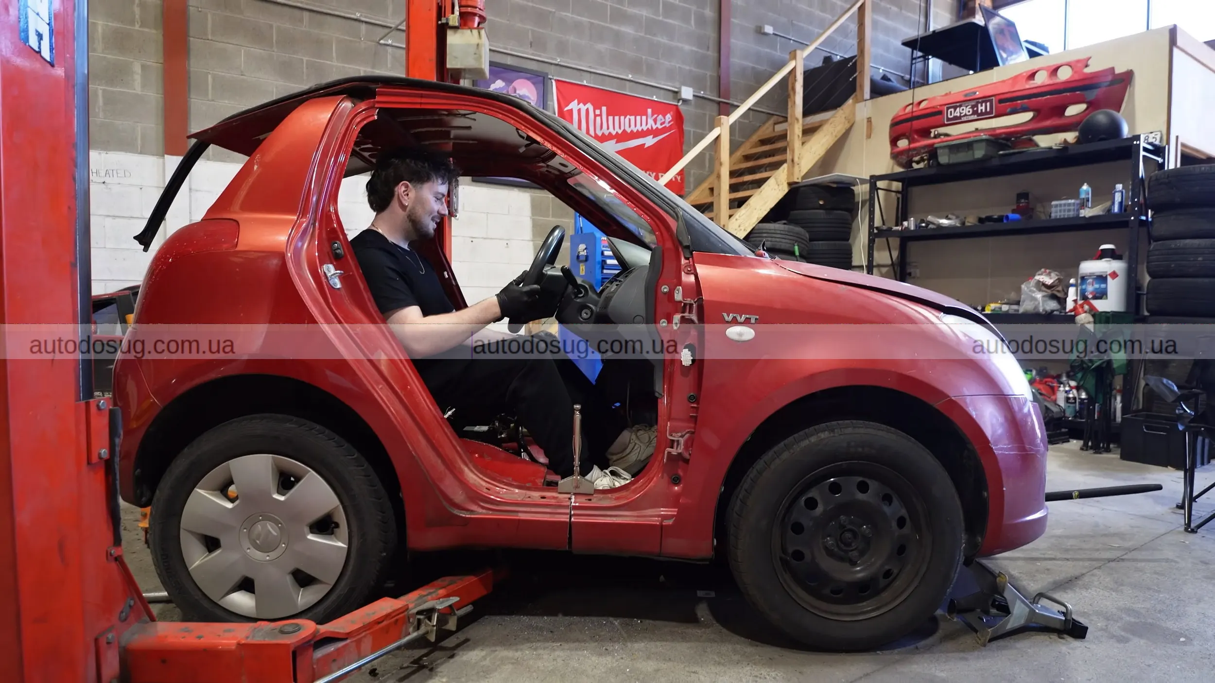 Suzuki перетворюється у абсурдний “Cozy Coupe” для дорослих на базі Swift