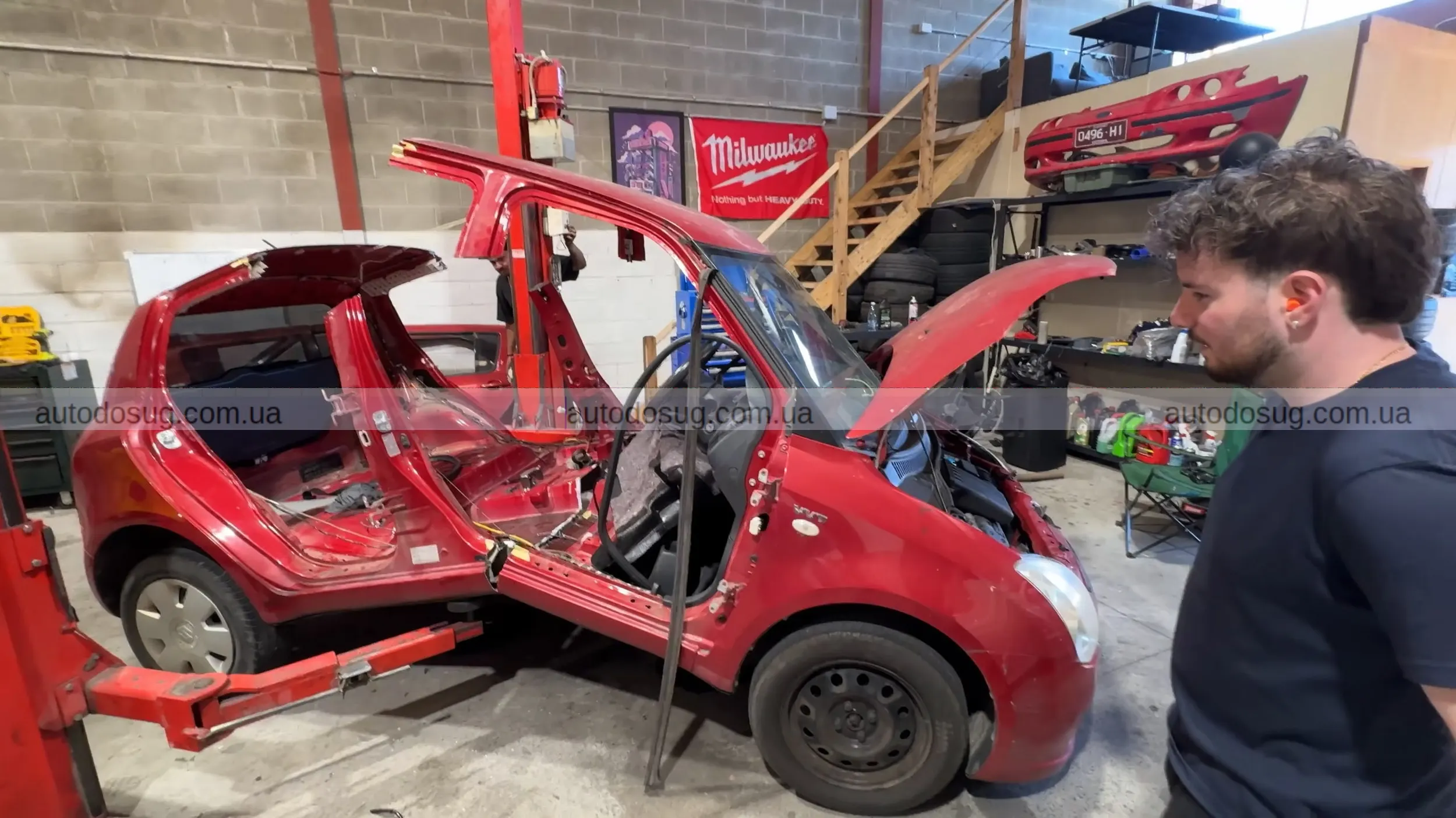 Suzuki перетворюється у абсурдний “Cozy Coupe” для дорослих на базі Swift