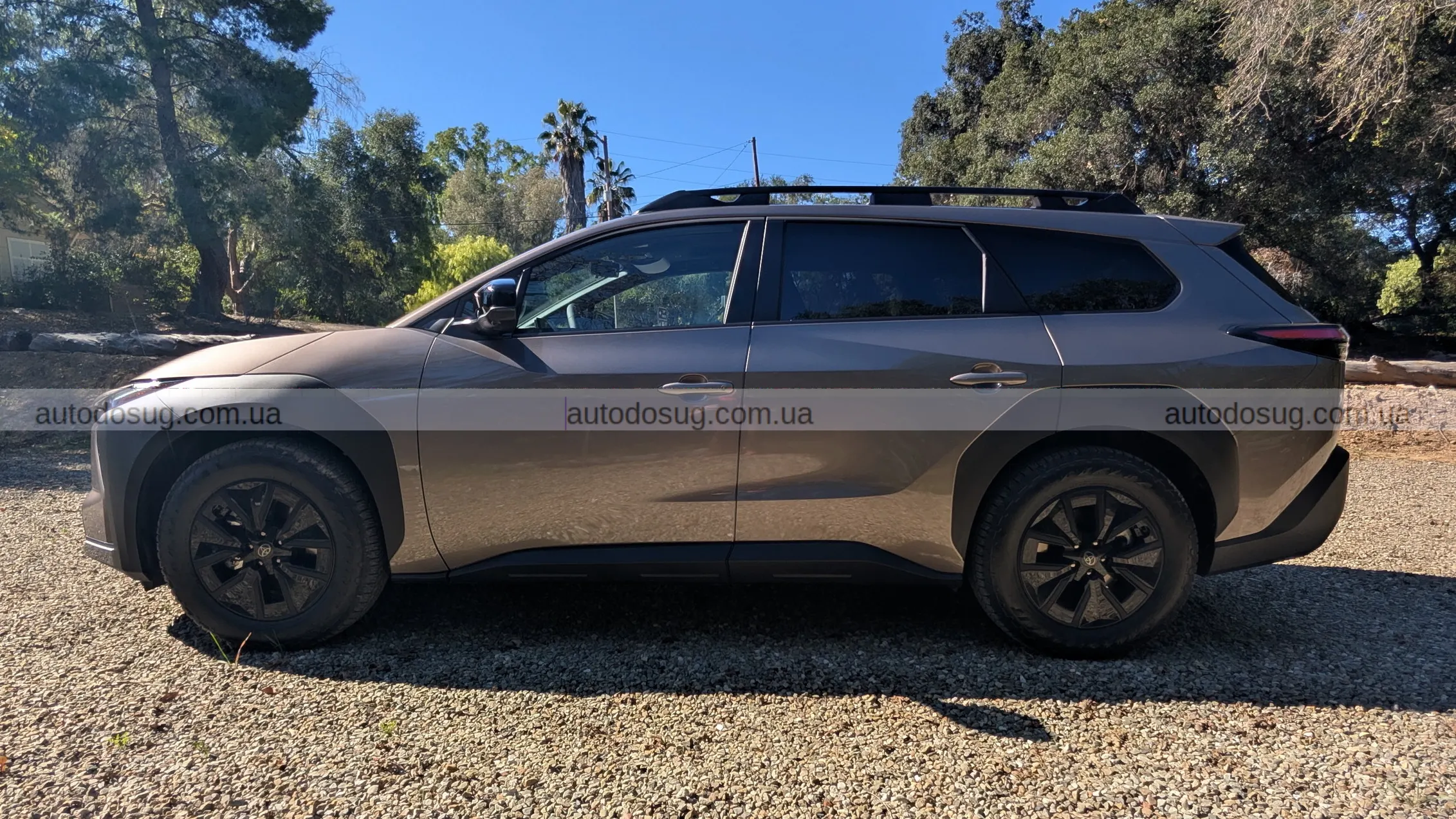 Toyota bZ Woodland представляє новий електричний SUV із характером і комфортом