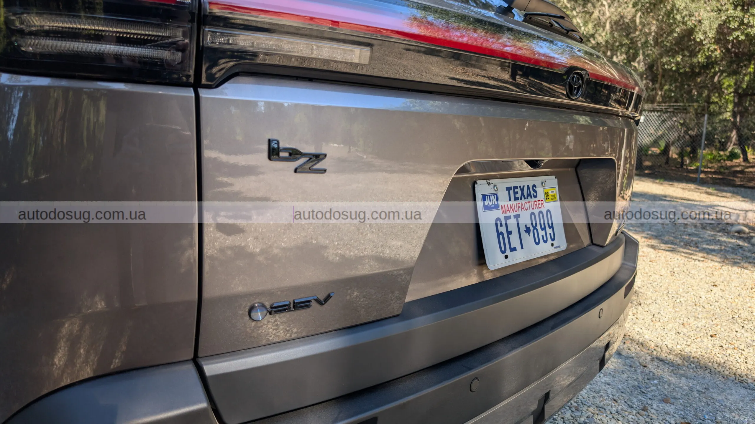 Toyota bZ Woodland представляє новий електричний SUV із характером і комфортом