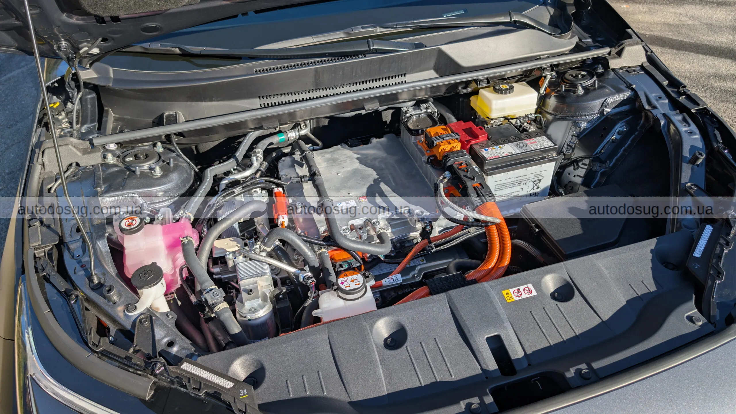 Toyota bZ Woodland представляє новий електричний SUV із характером і комфортом