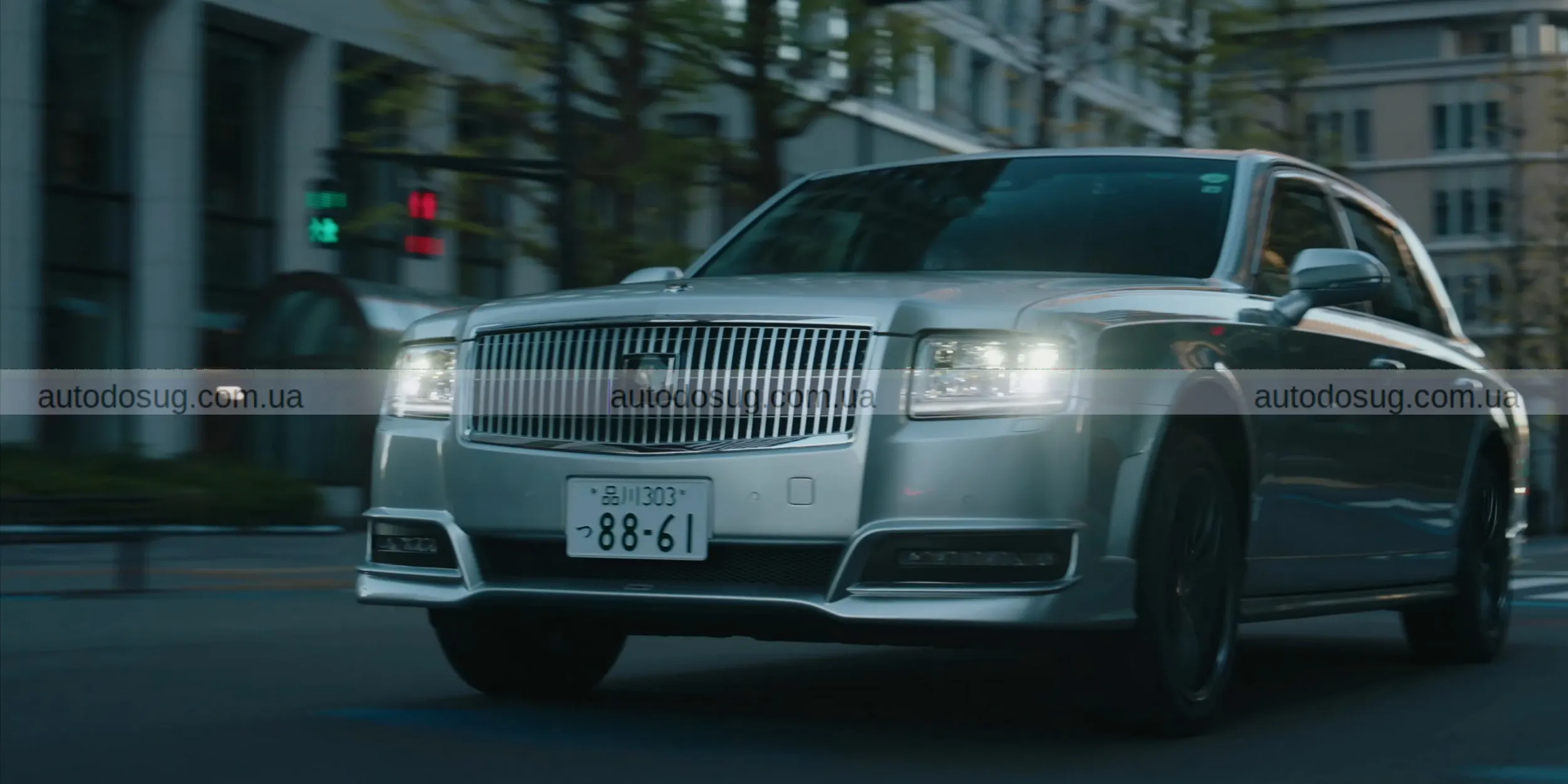 Toyota Century від Tom’s Racing отримав новий спорт-стиль