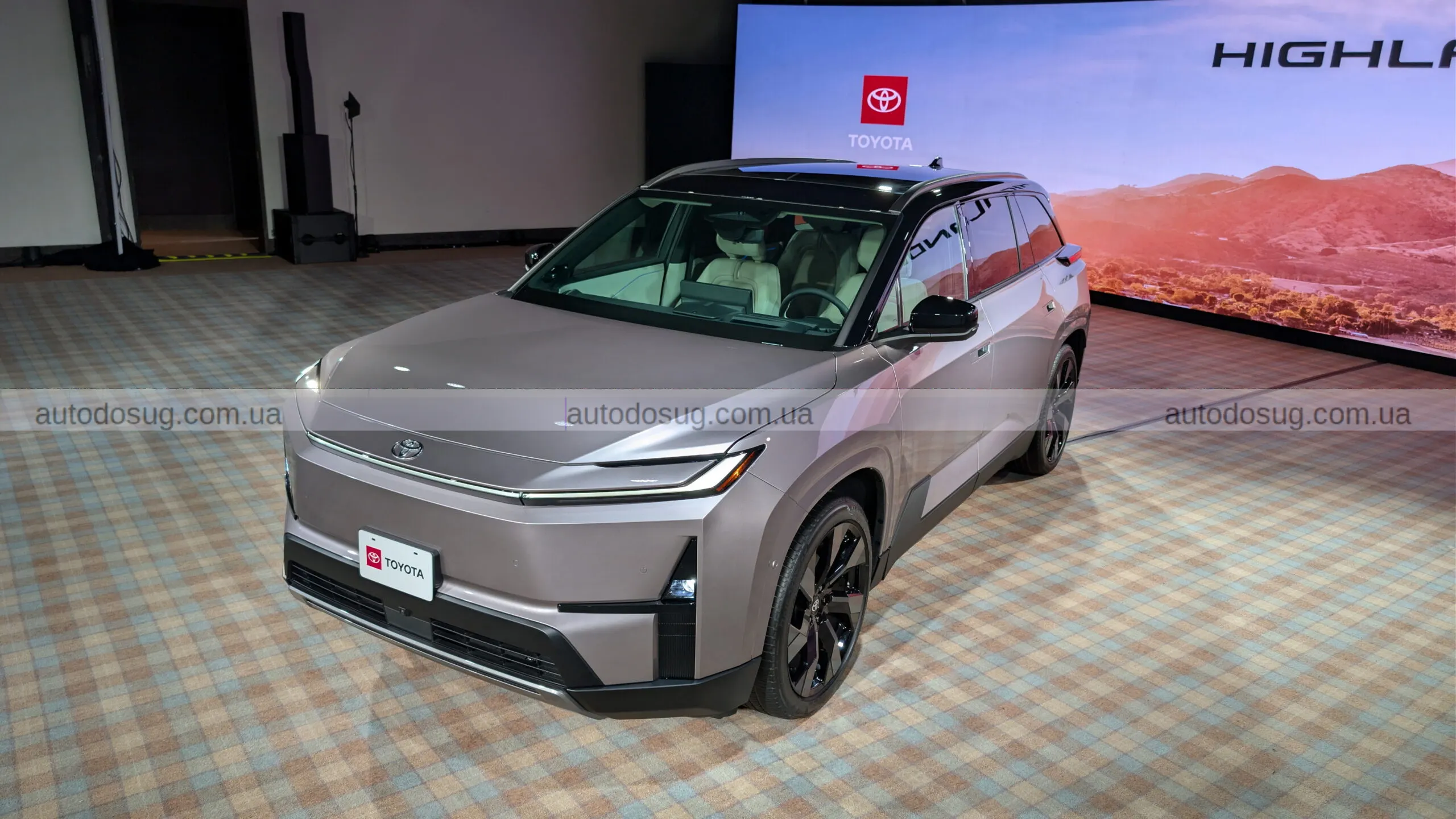 Toyota запускає новий електричний Highlander EV у світі великих SUV