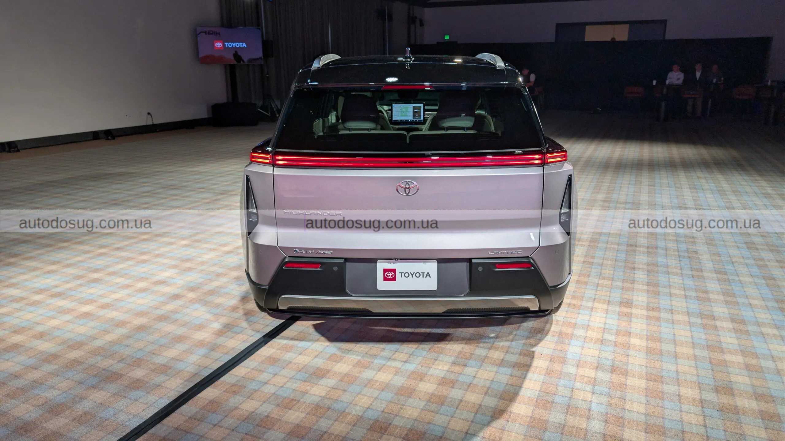 Toyota запускає новий електричний Highlander EV у світі великих SUV