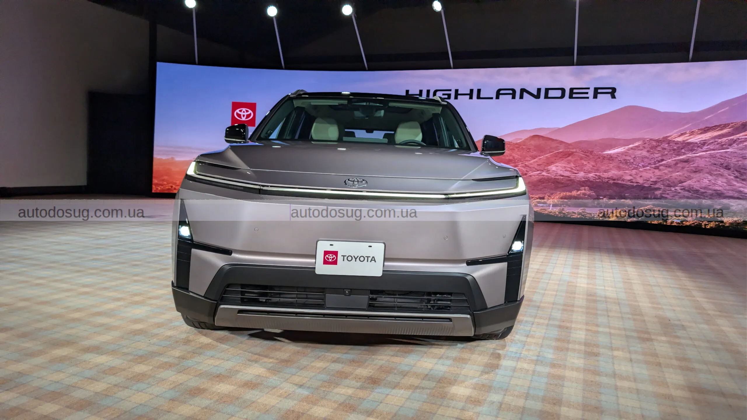 Toyota запускає новий електричний Highlander EV у світі великих SUV