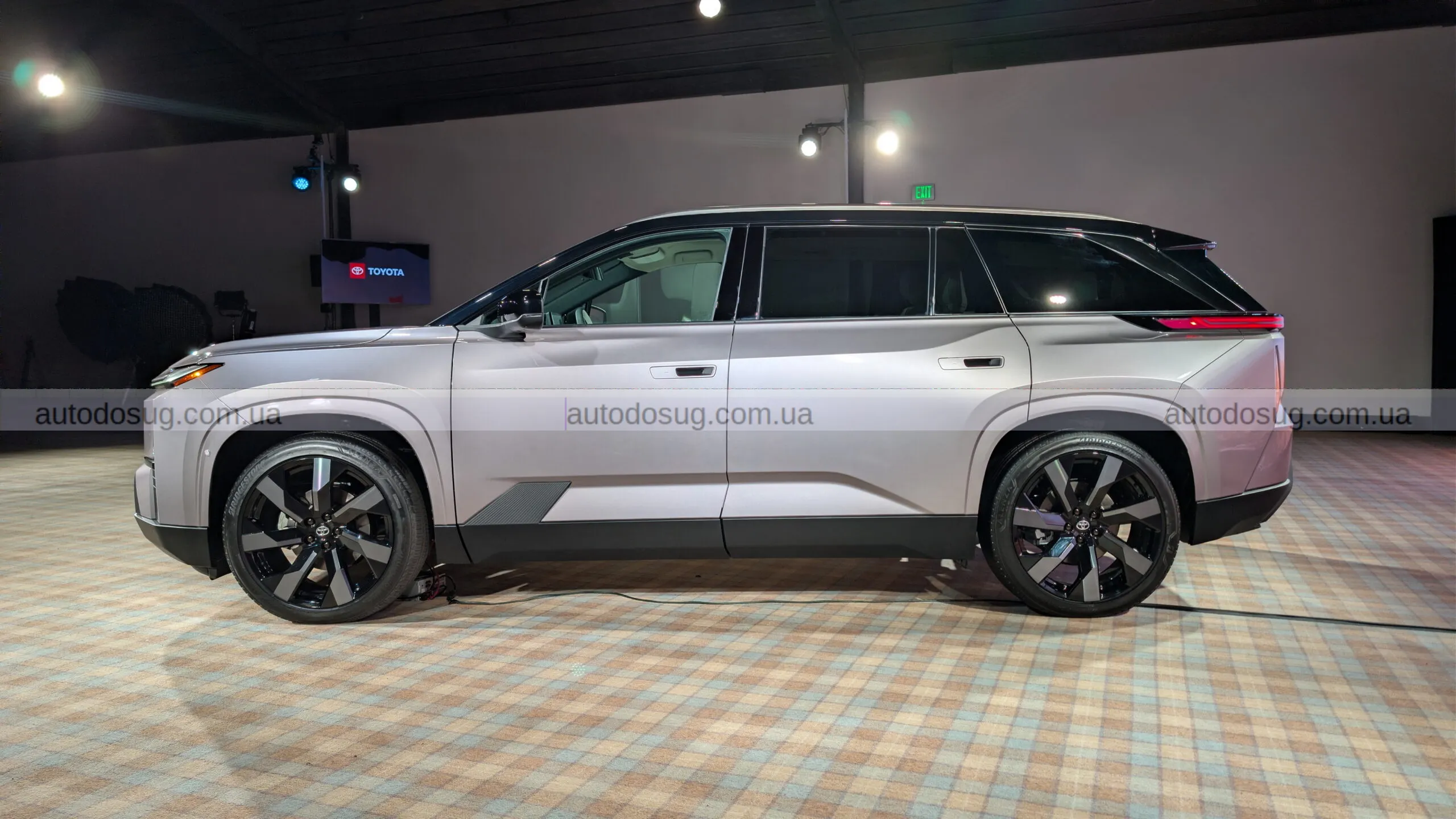 Toyota запускає новий електричний Highlander EV у світі великих SUV