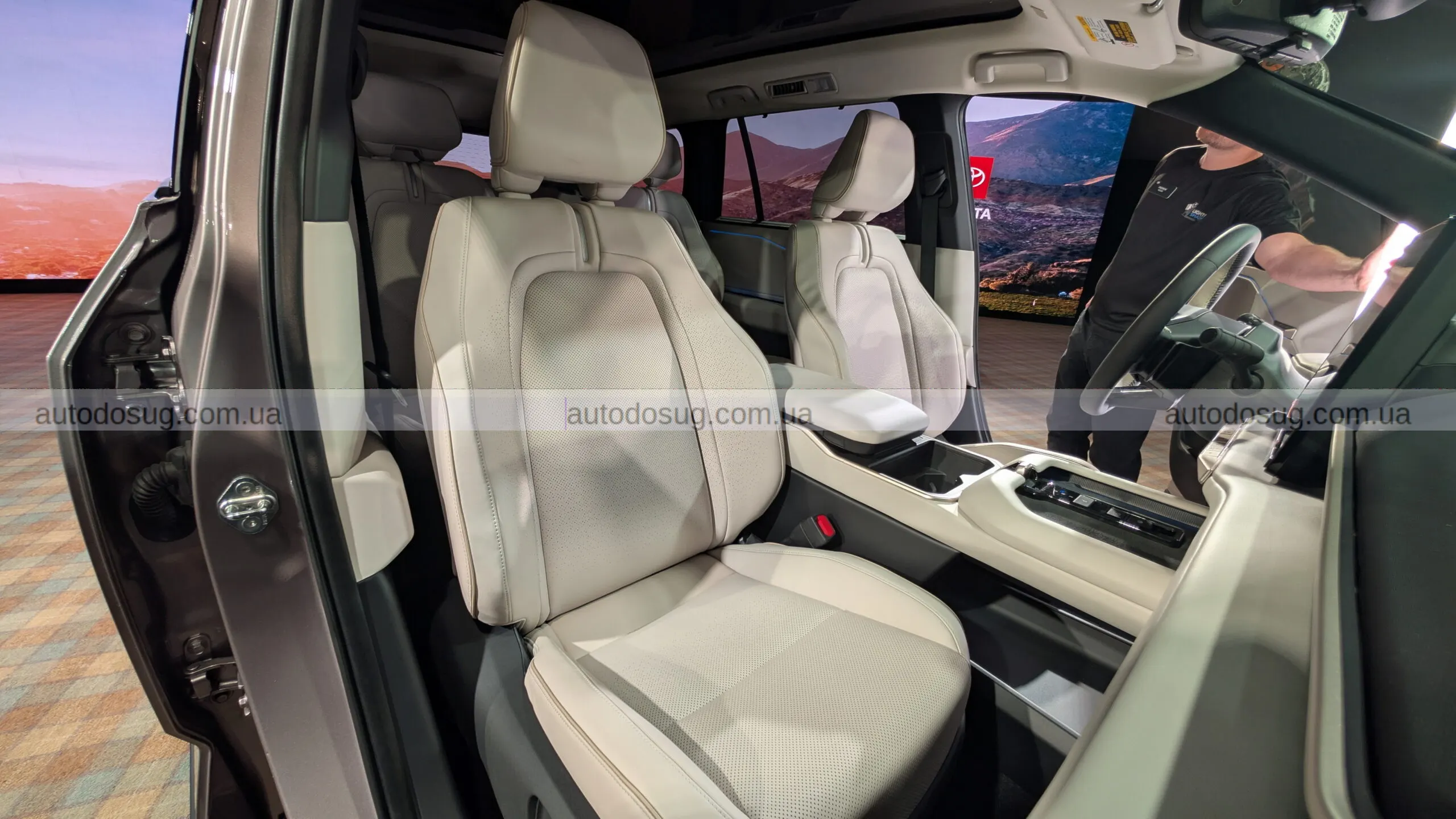 Toyota запускає новий електричний Highlander EV у світі великих SUV